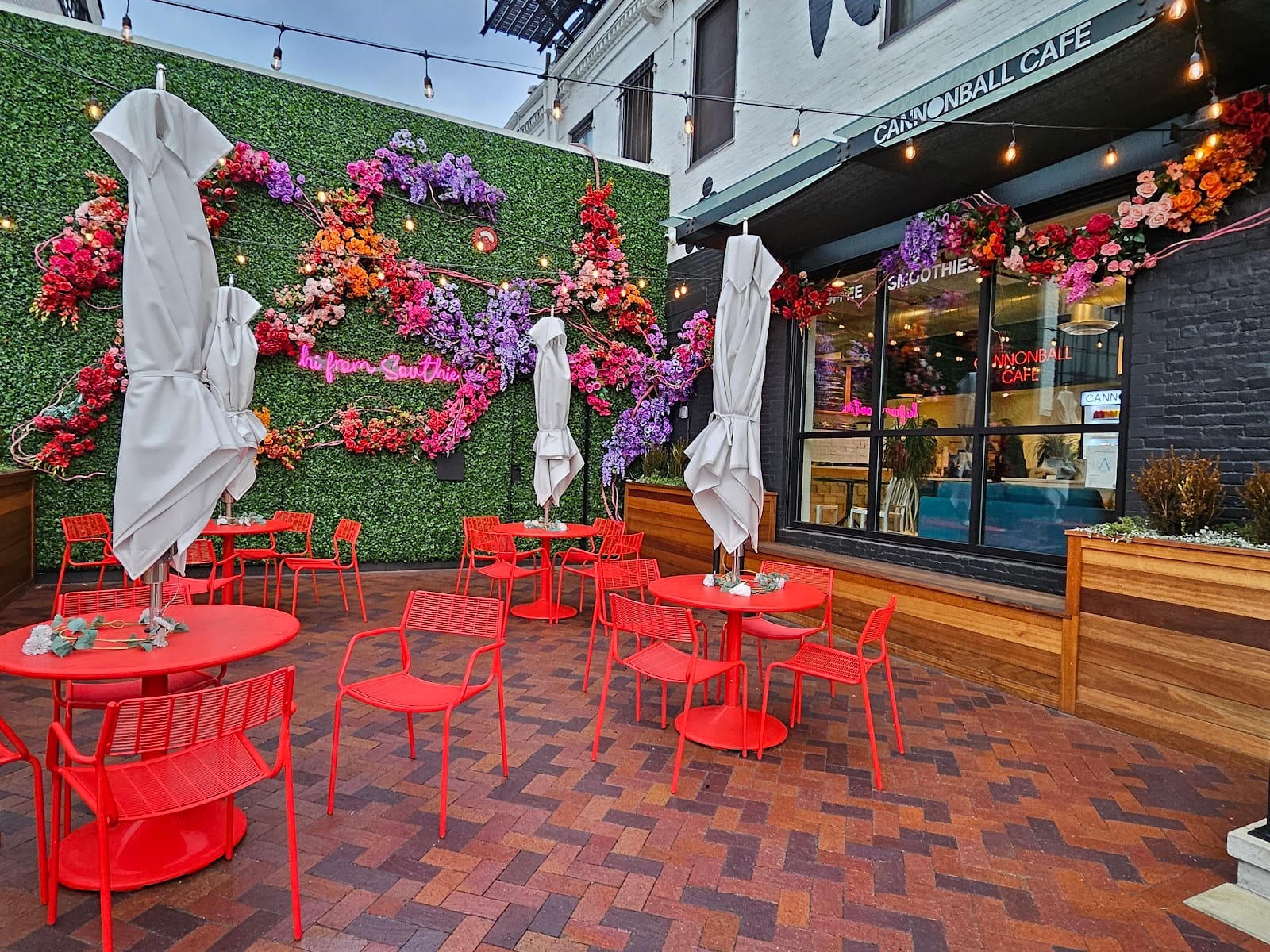 Cannonball Cafe