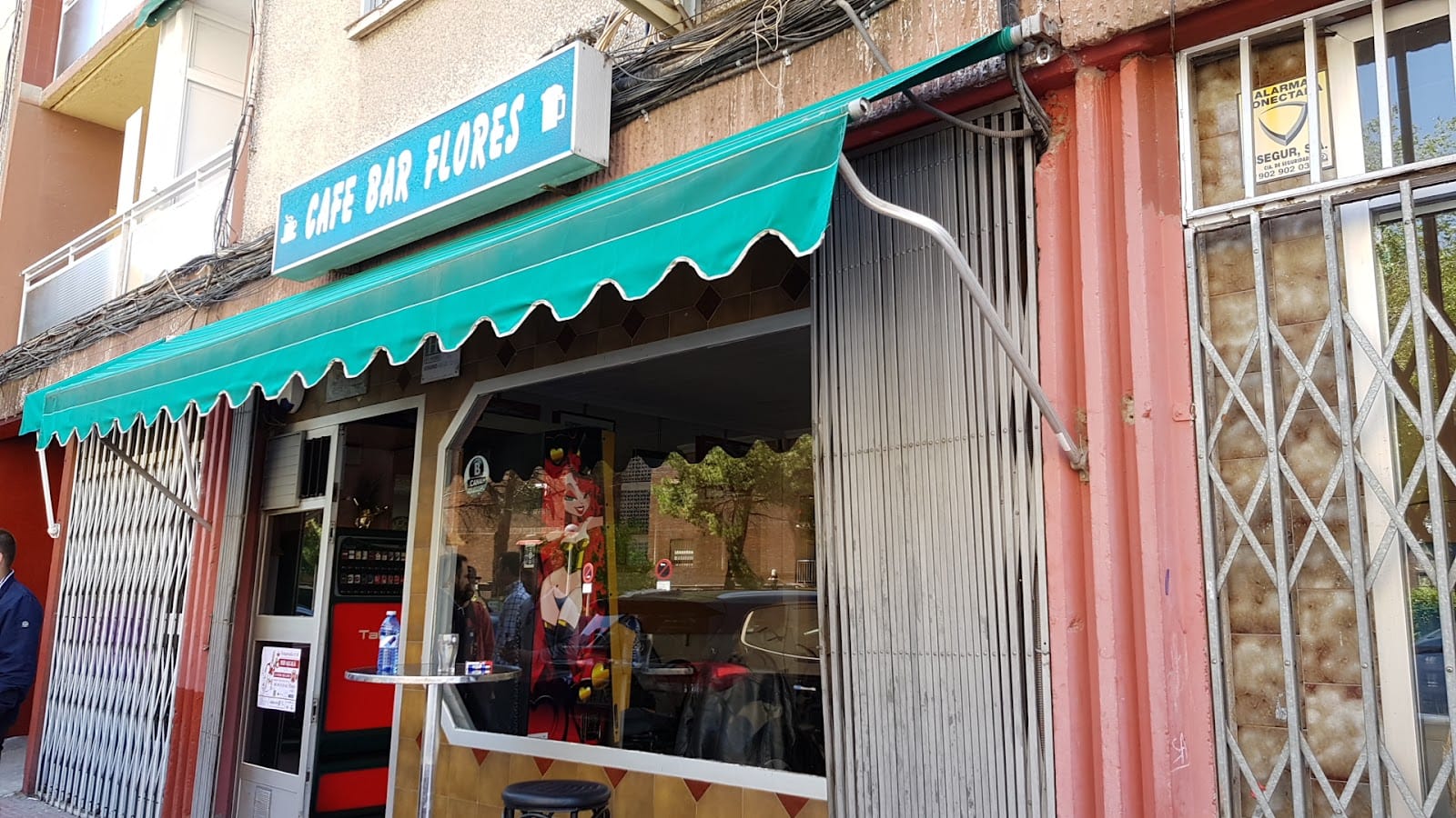 Café Bar Flores