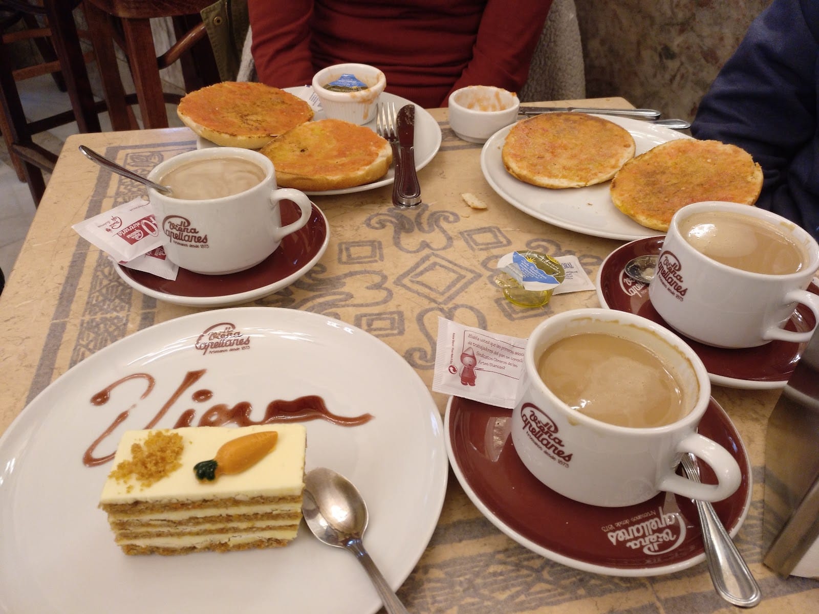 Viena Capellanes