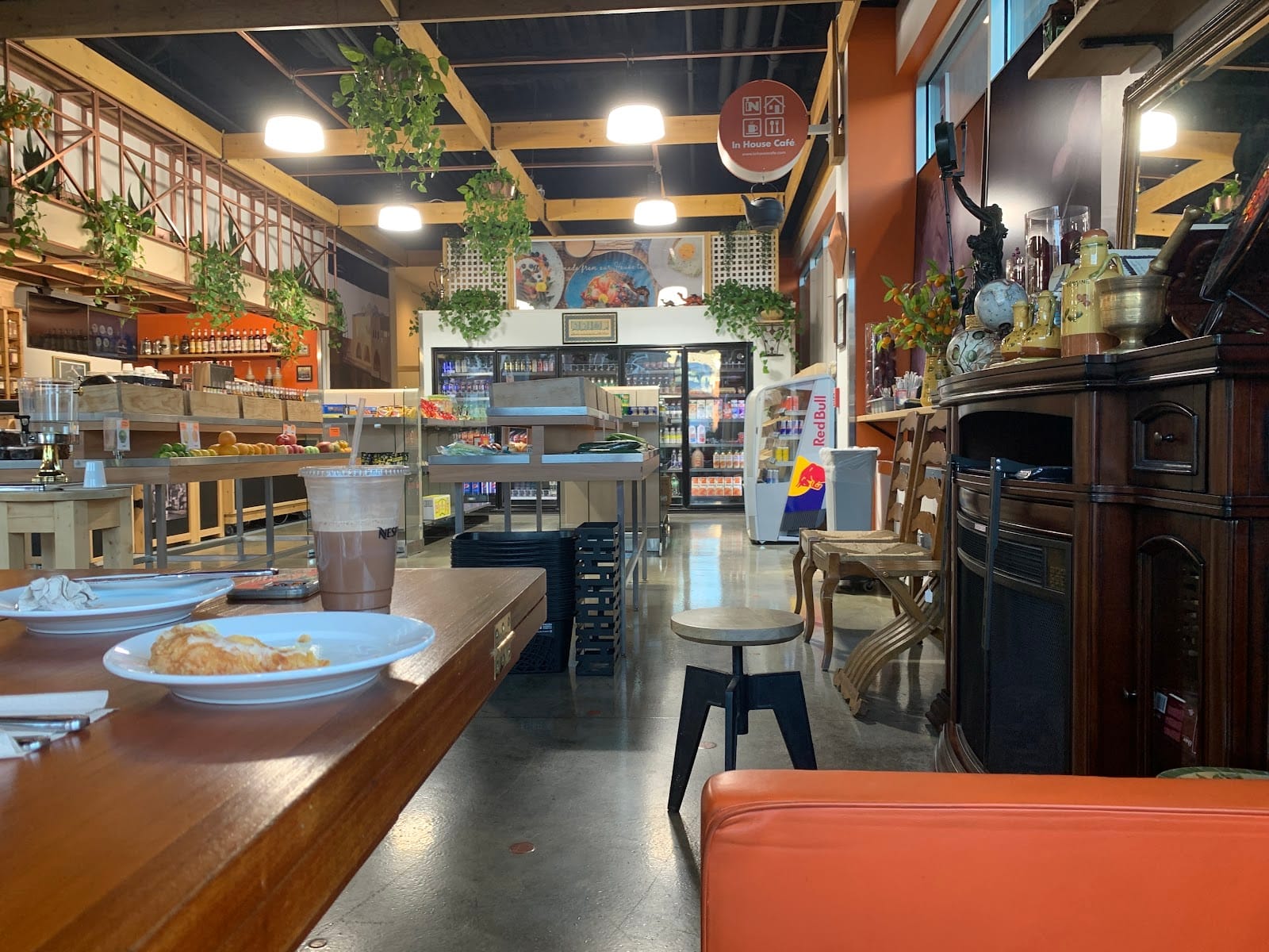 In House Cafe