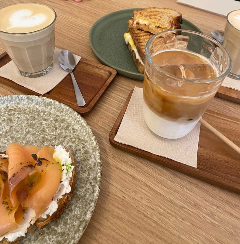 Nuna Coffee Shop