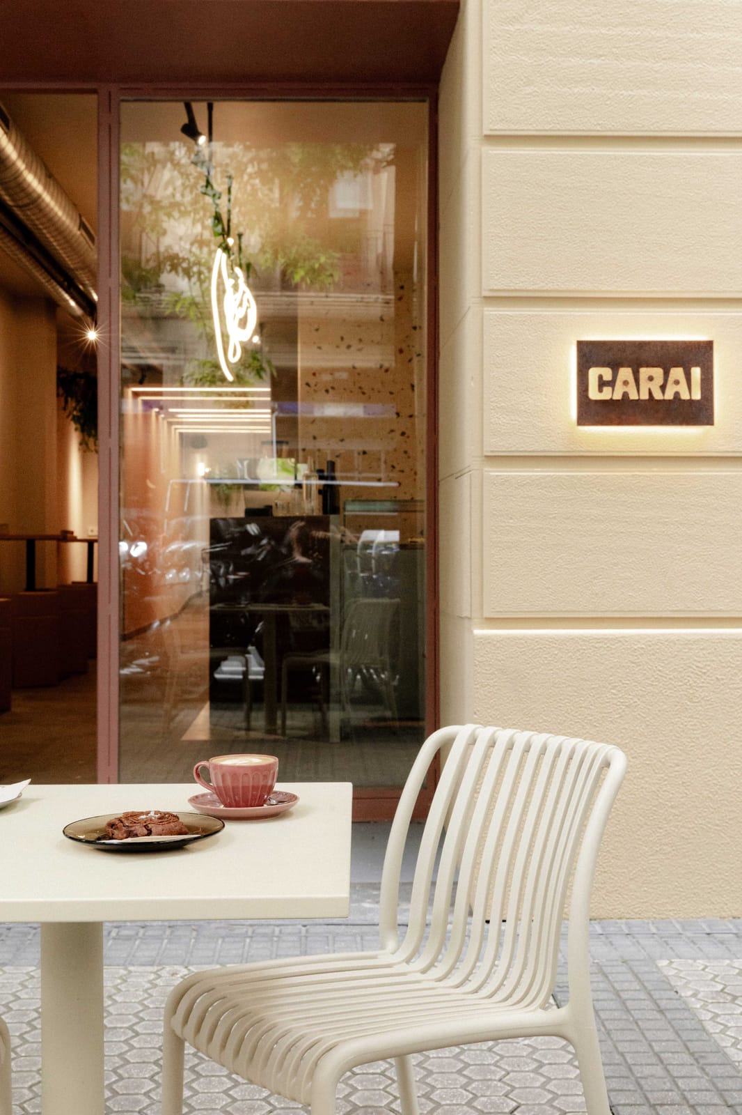 Carai photo 2