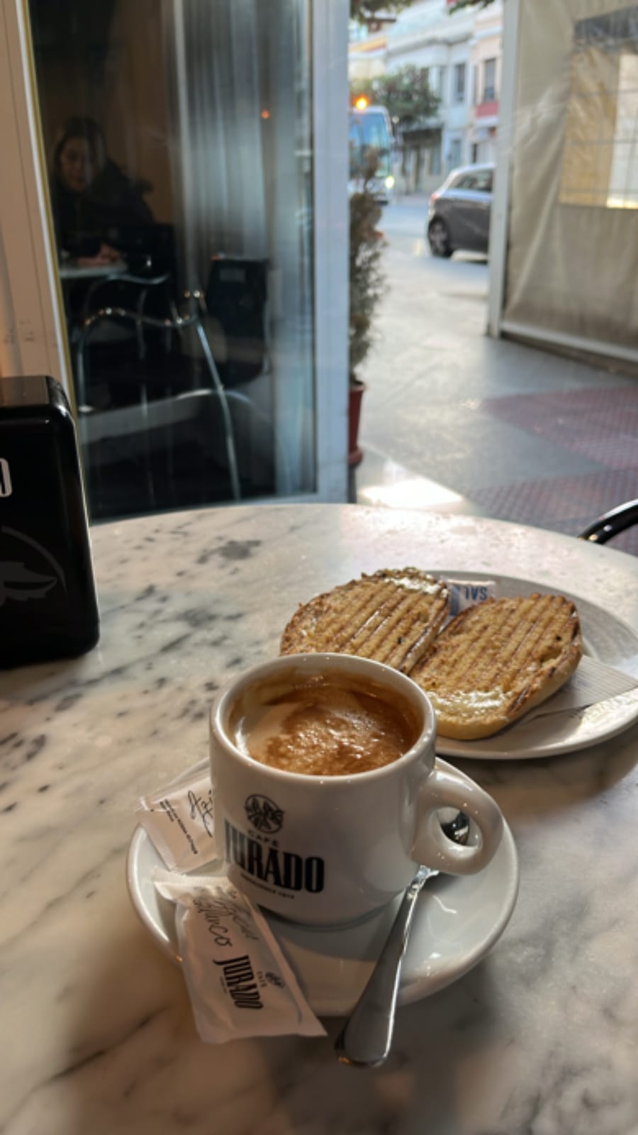 Via Veneto café