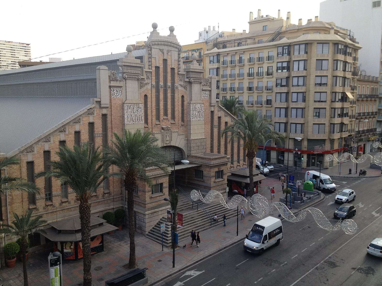 Calderón photo 4