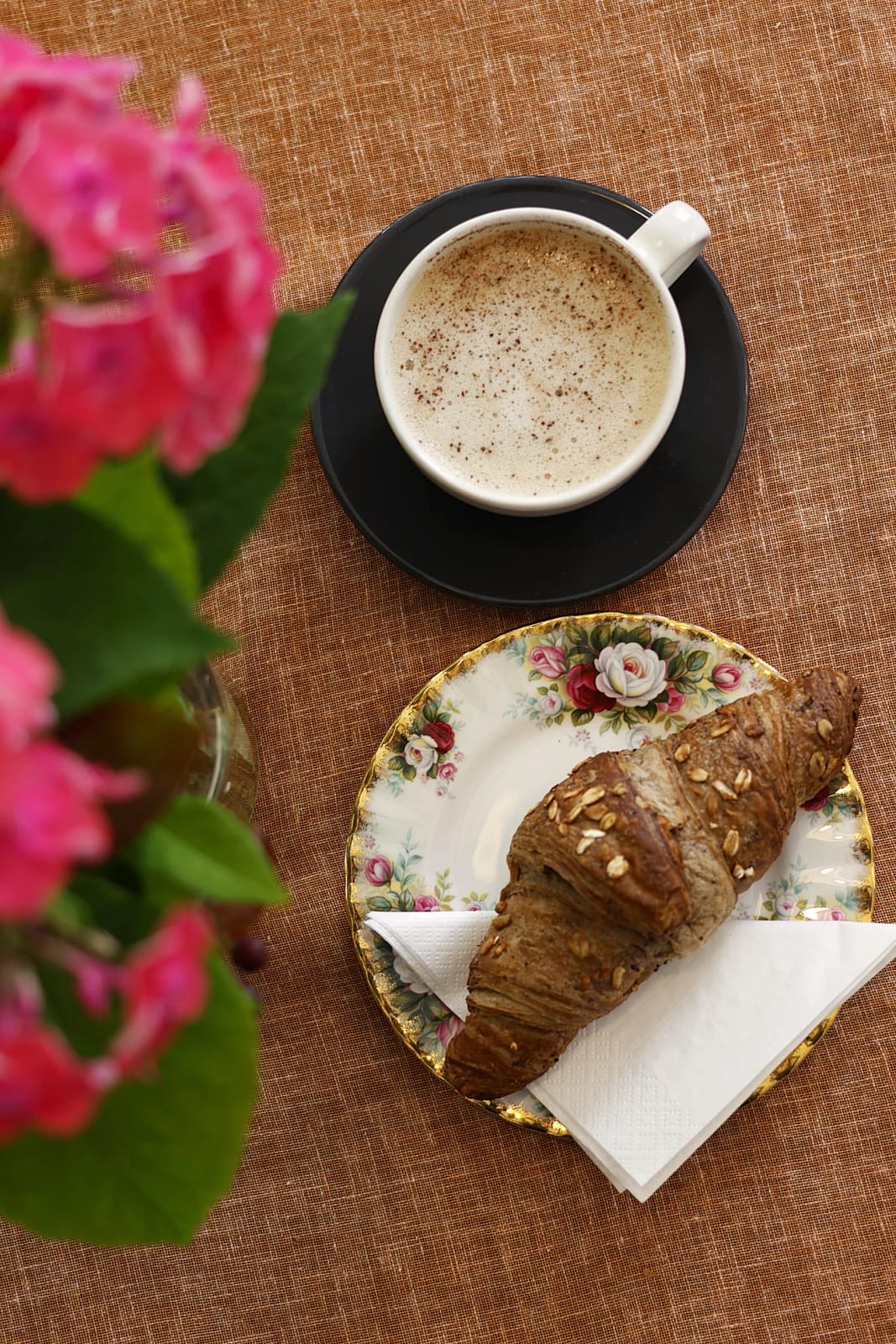 Encanto Cafe photo 2
