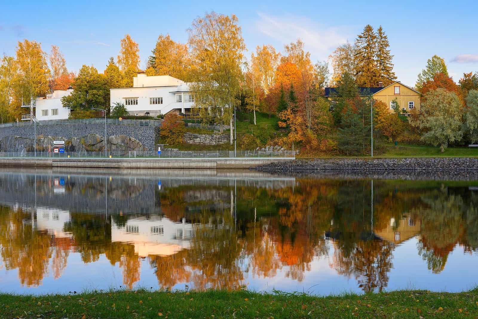 Naissaaren Upeen Kahvila