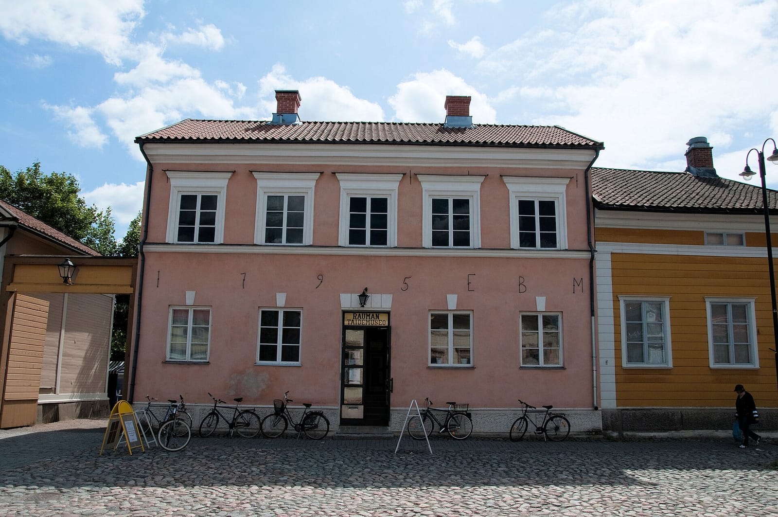 Tullin Kaffe photo 4
