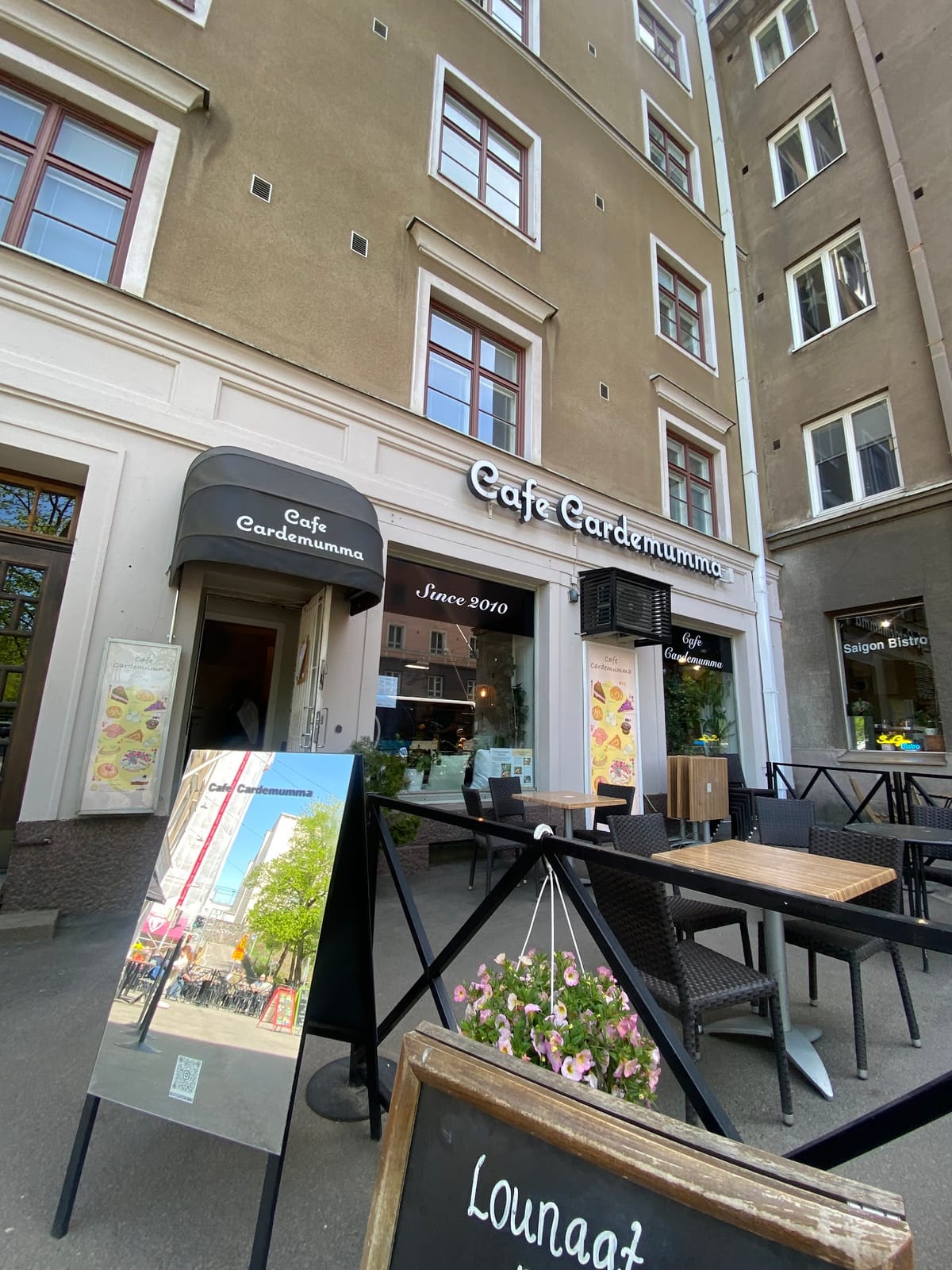 Cafe Cardemumma