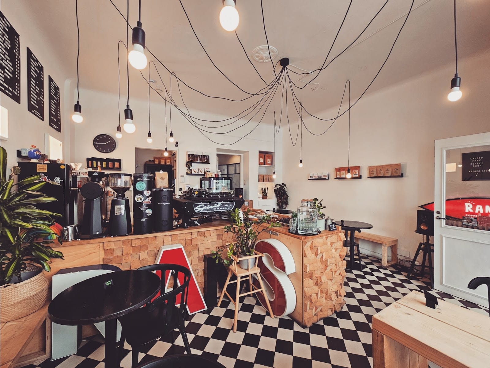 RAMS ROASTERS