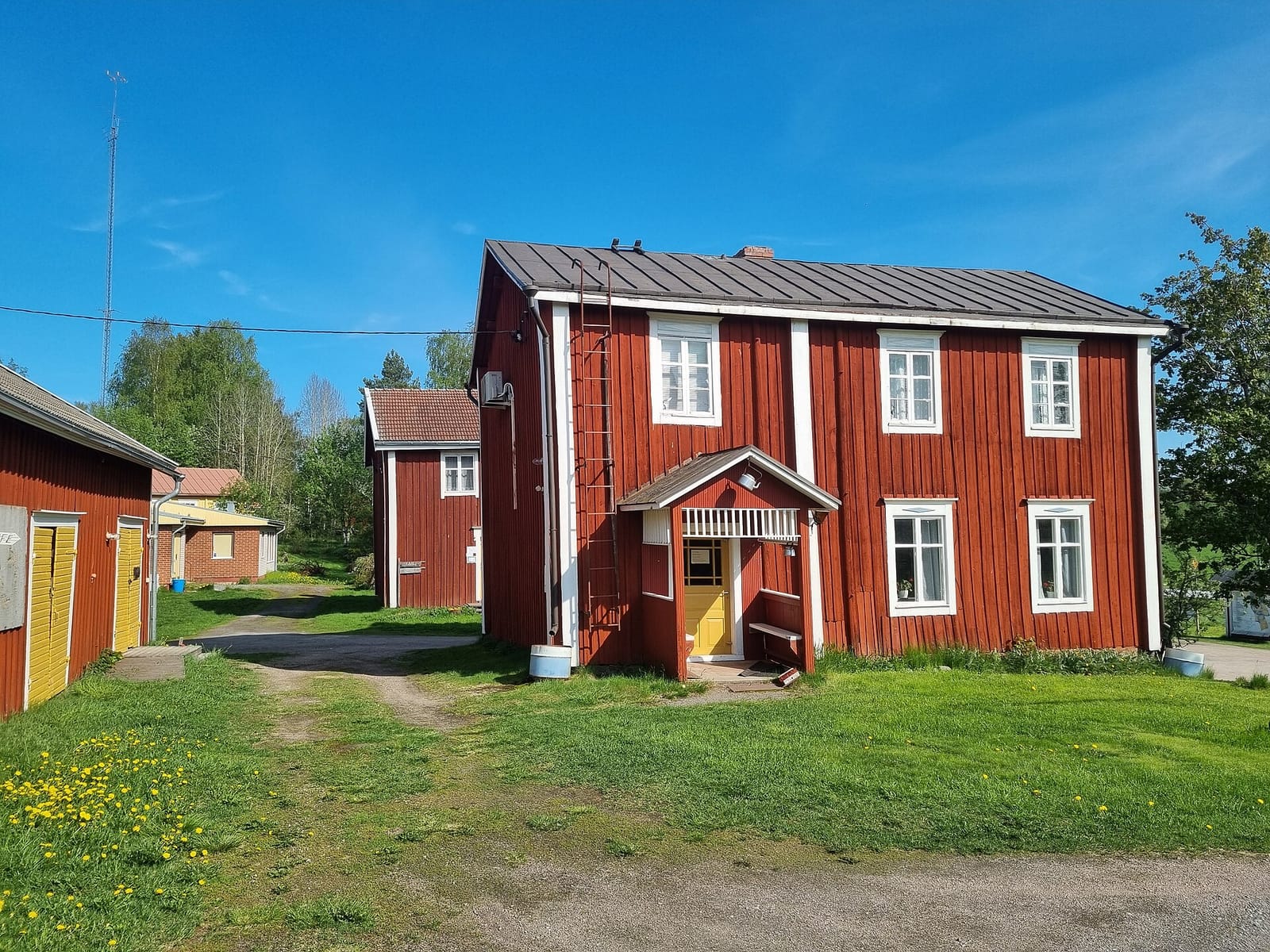 Café Klemetsgårdarna photo 2