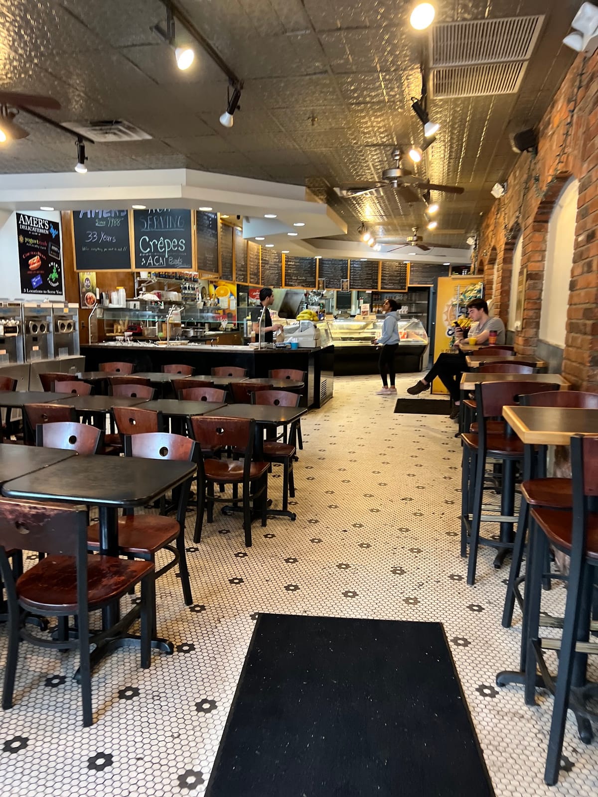 Amer's Delicatessen