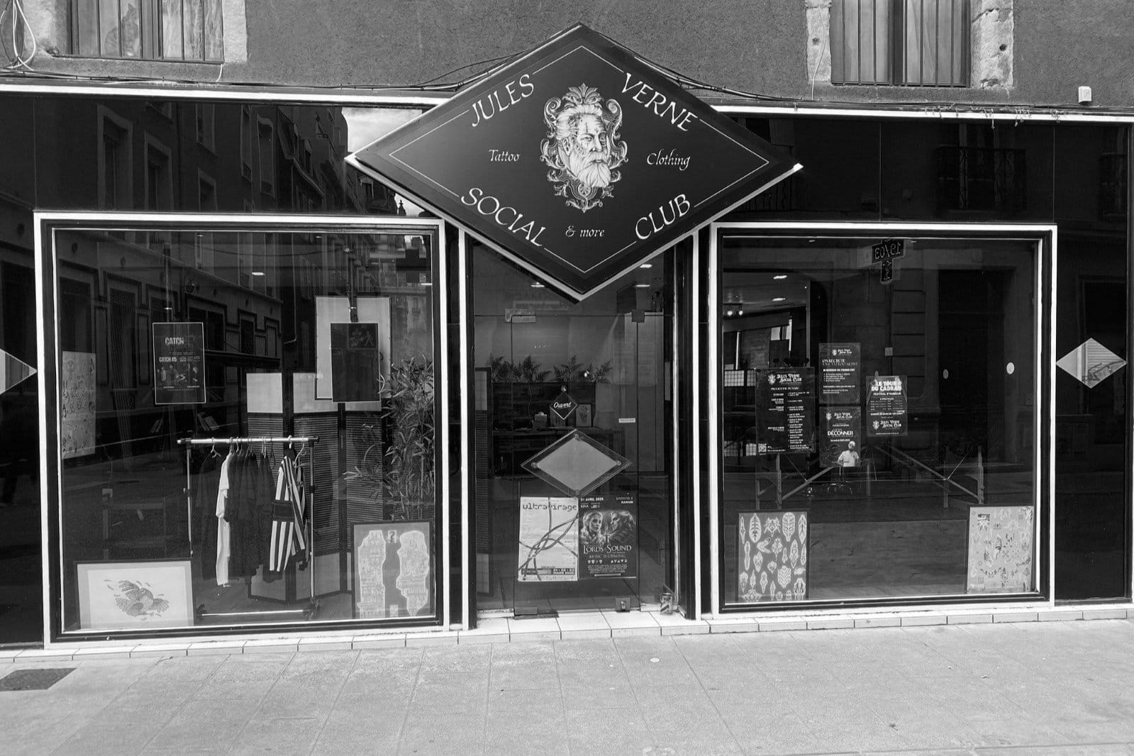 Café Jules Verne photo 3