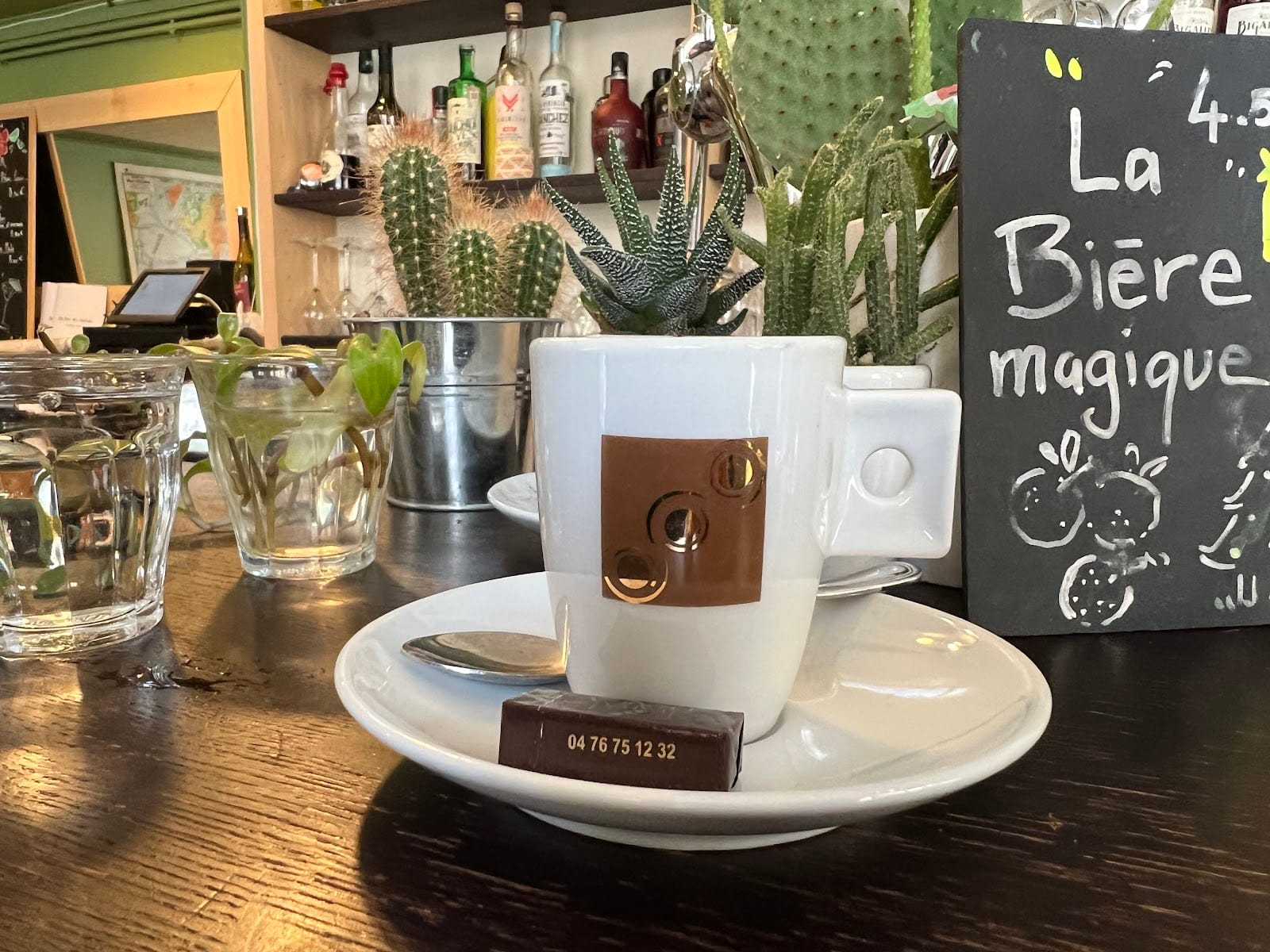 Café de la place Championnet