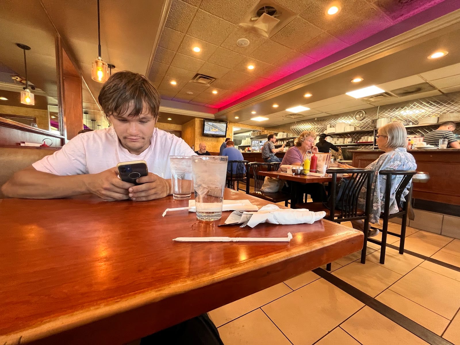 Antonio's Cafe & Grill