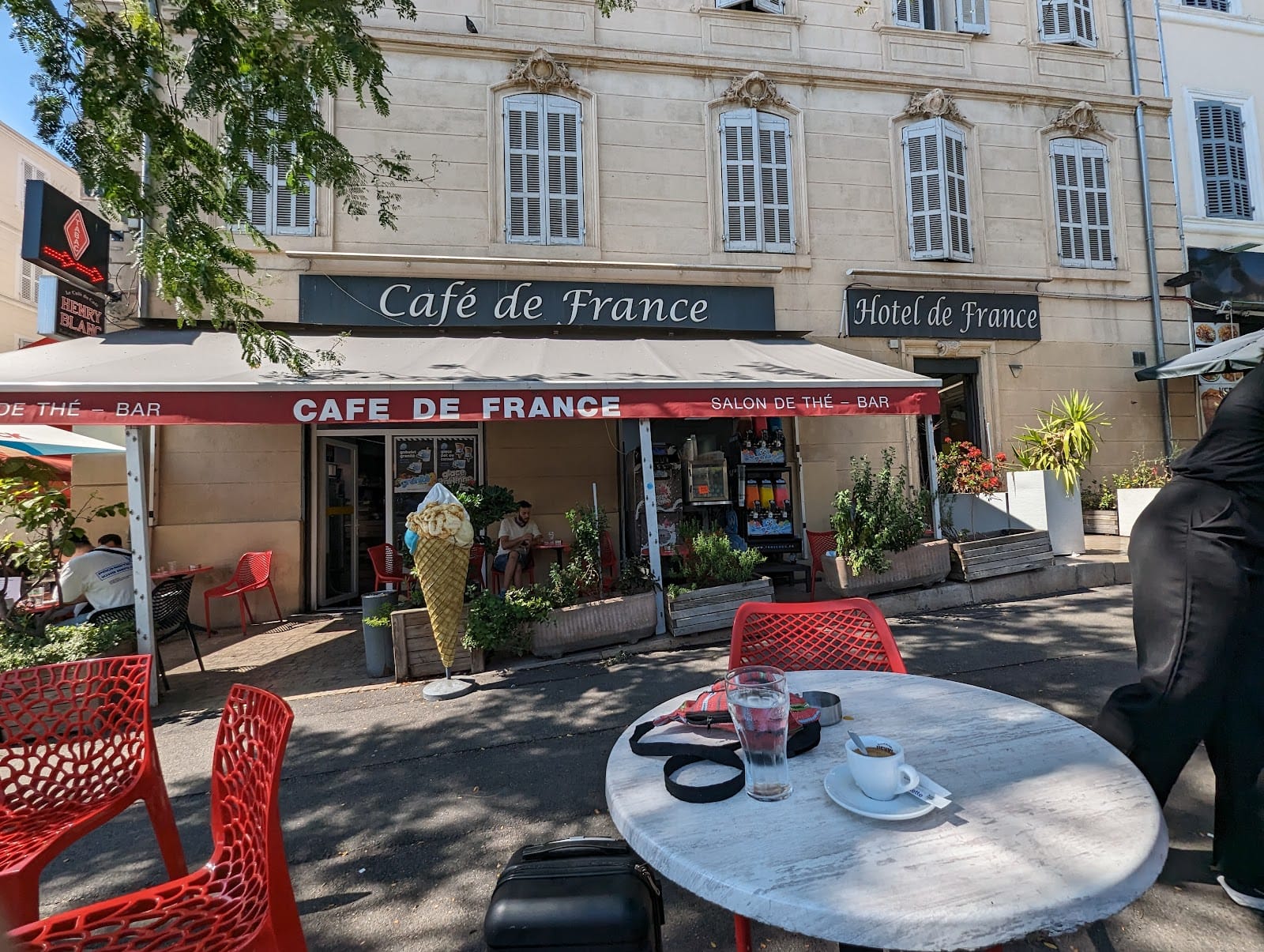 Café de France