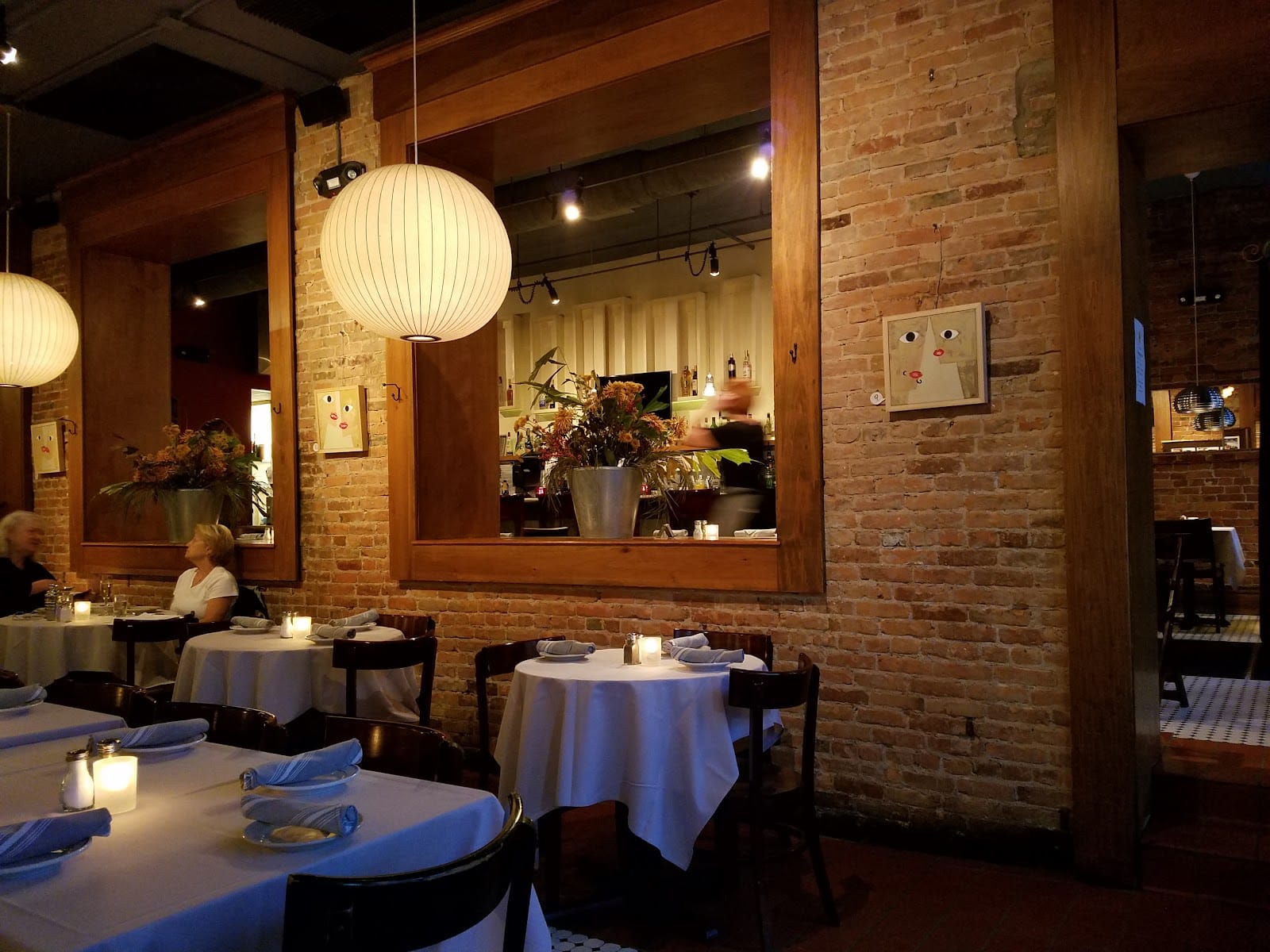 Cafe Zola