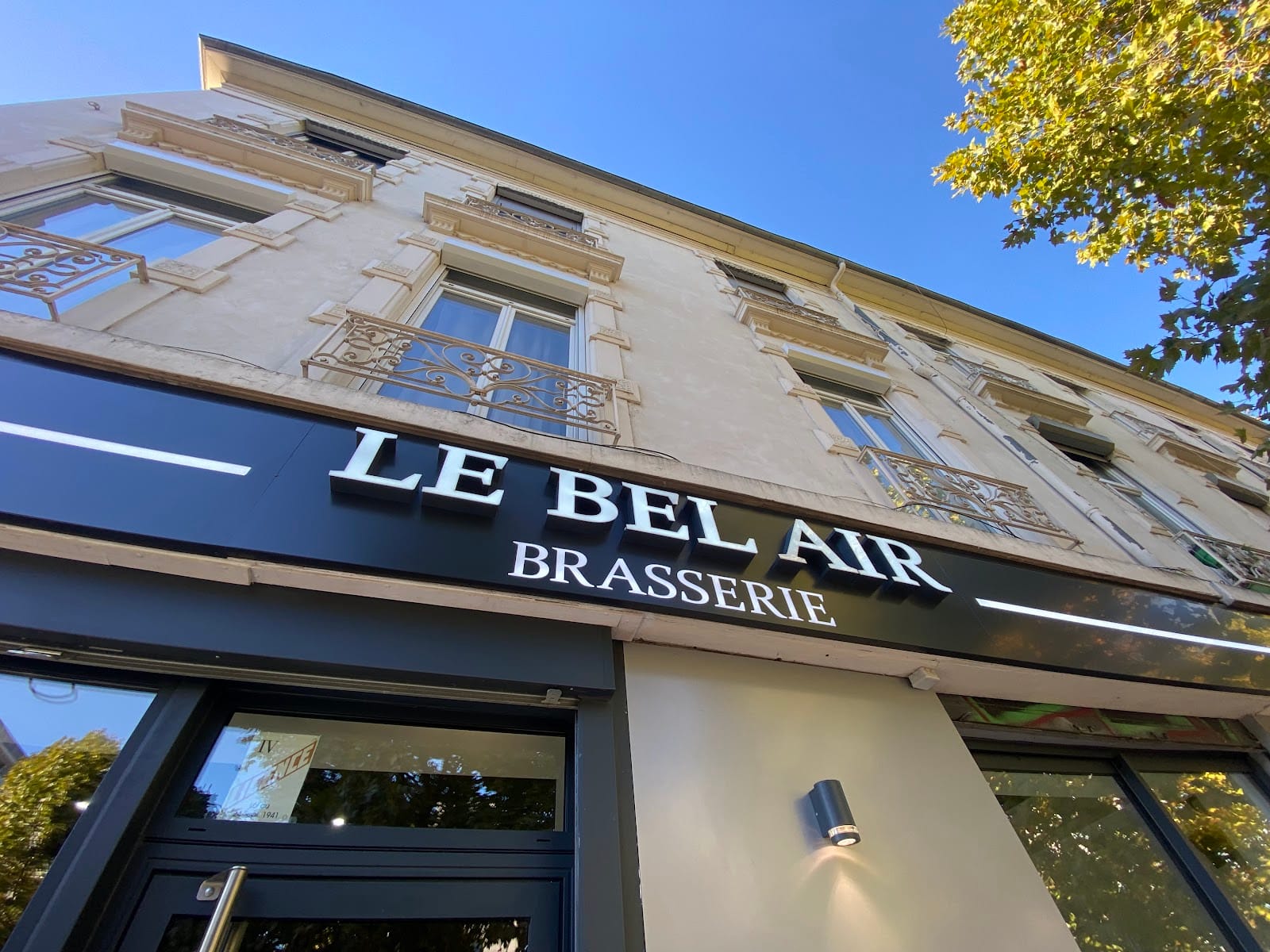 Bel Air Café
