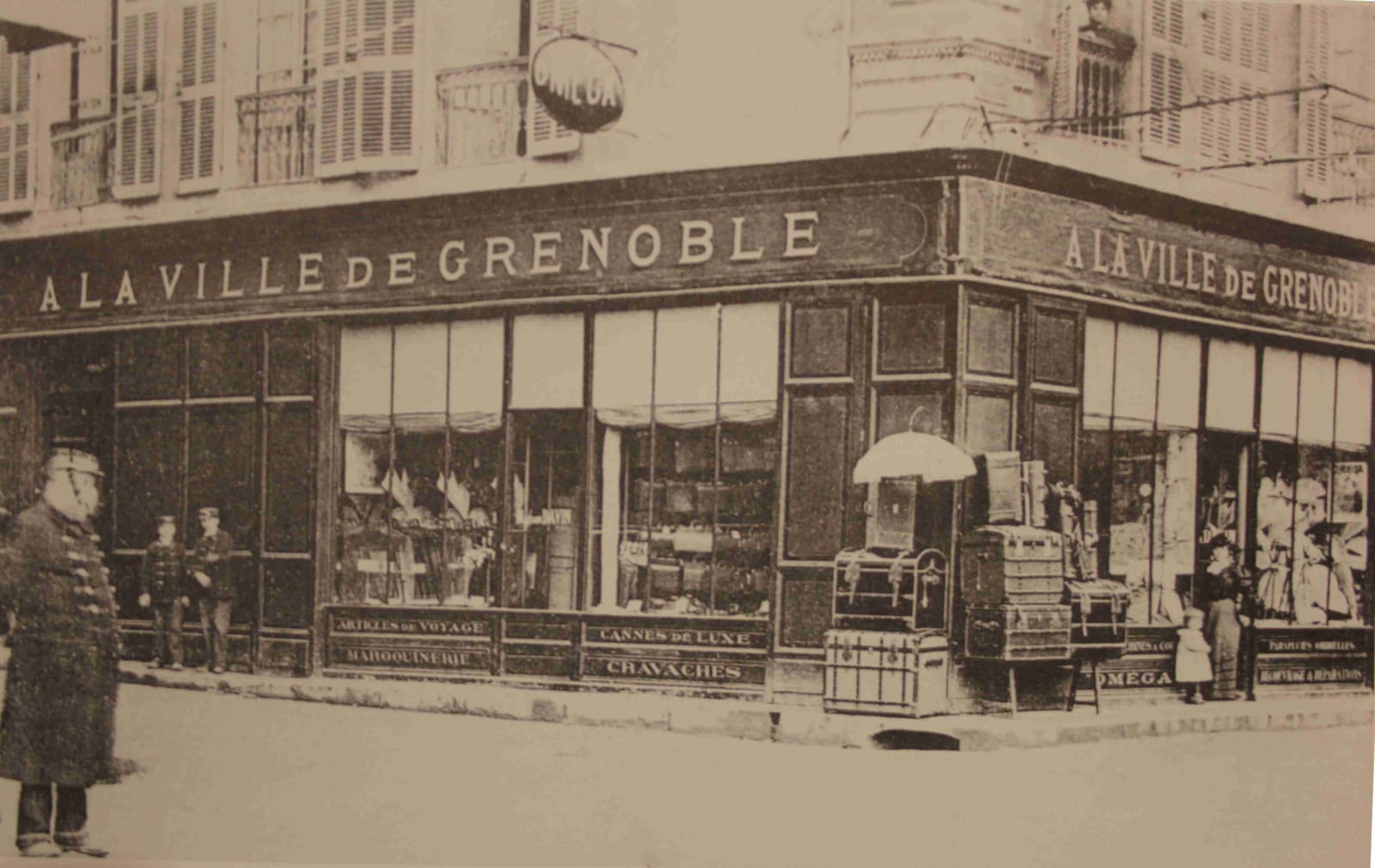 Café Le Grillon photo 4