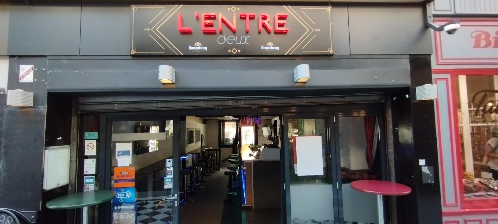 L'entre deux