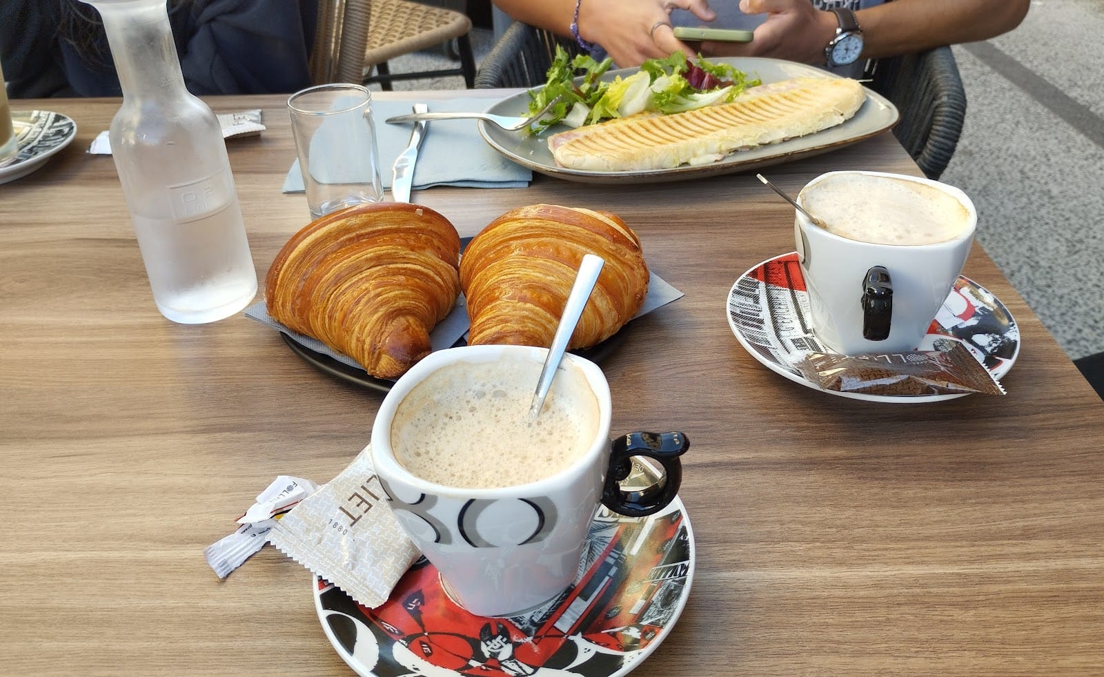 Au Cosy Luno Coffee
