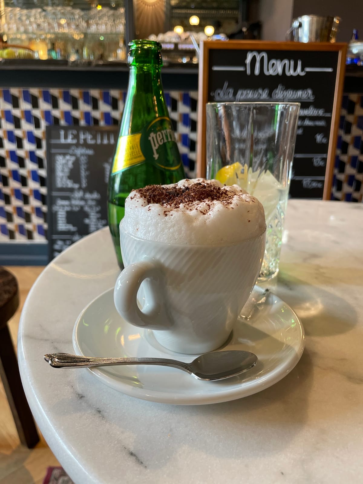 Le Petit Café