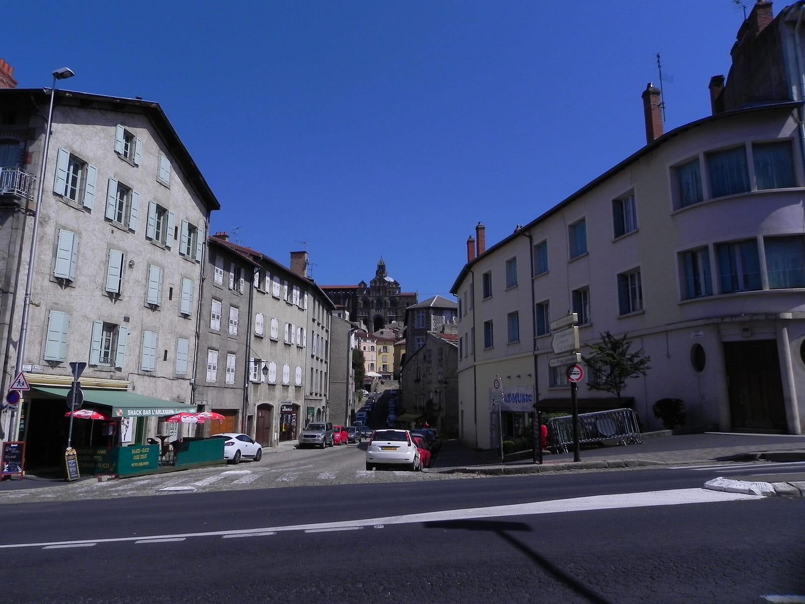 Au dé café inné