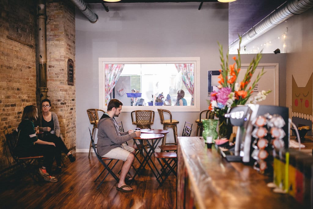 Happy Cat Café