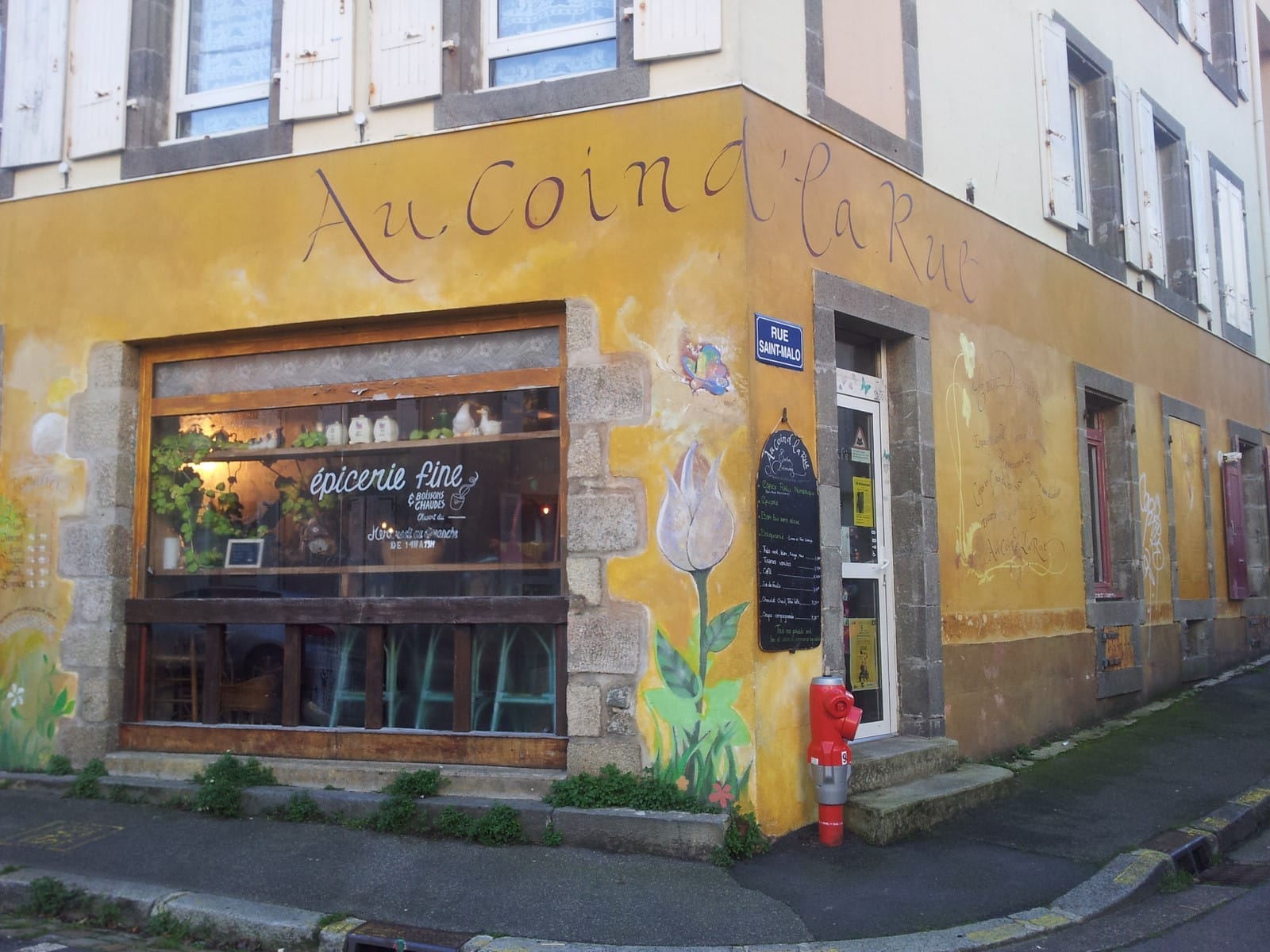 Au Coin d'la Rue