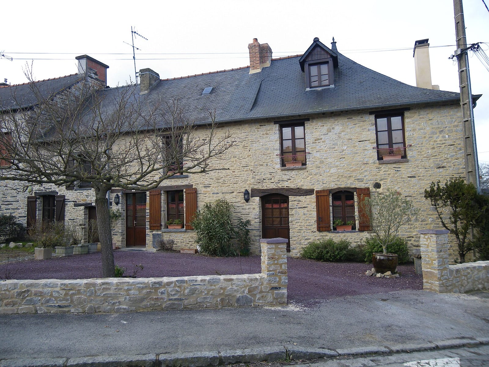 Au Village photo 3