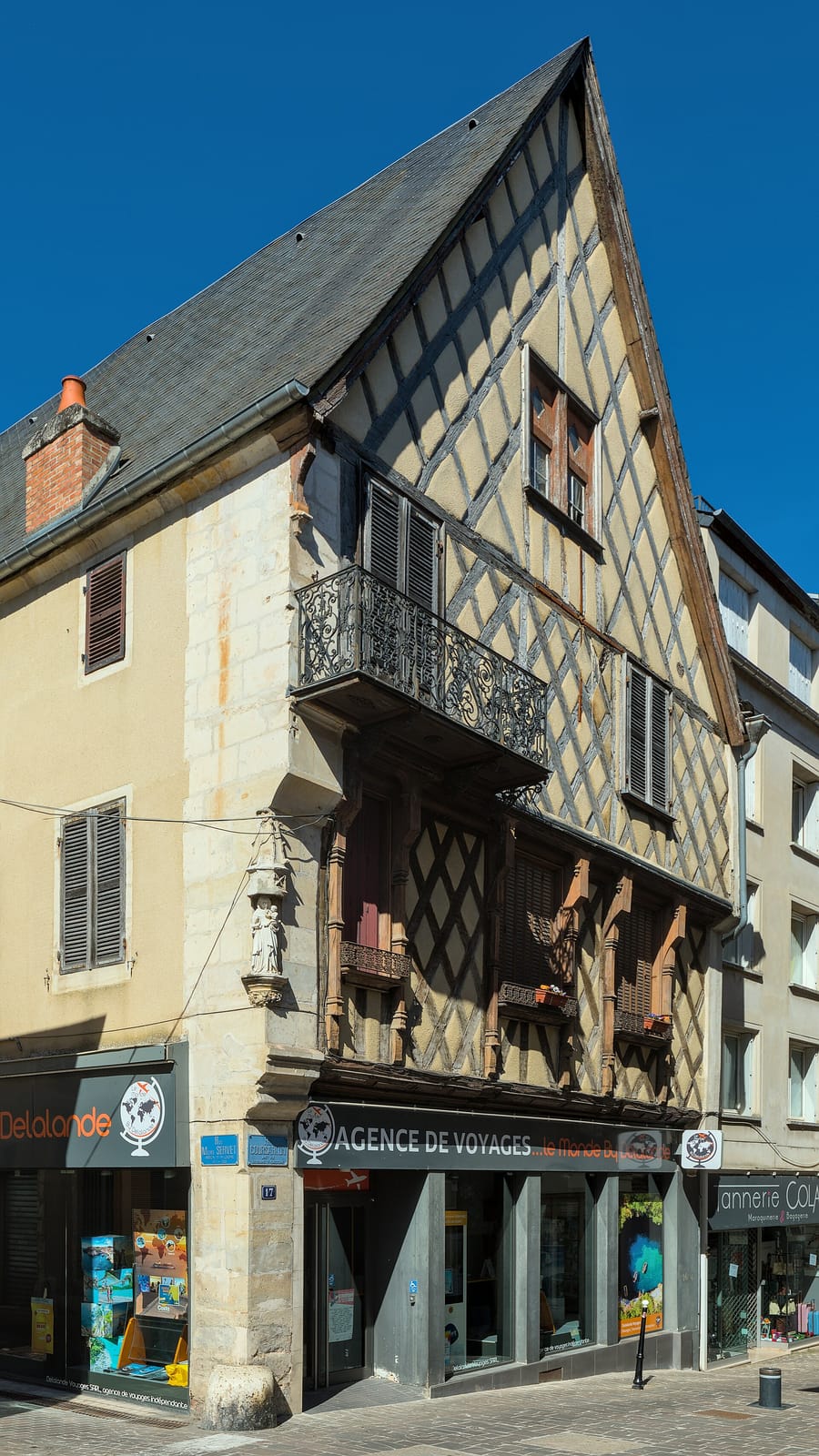 La Cave Des Beaux Arts photo 4