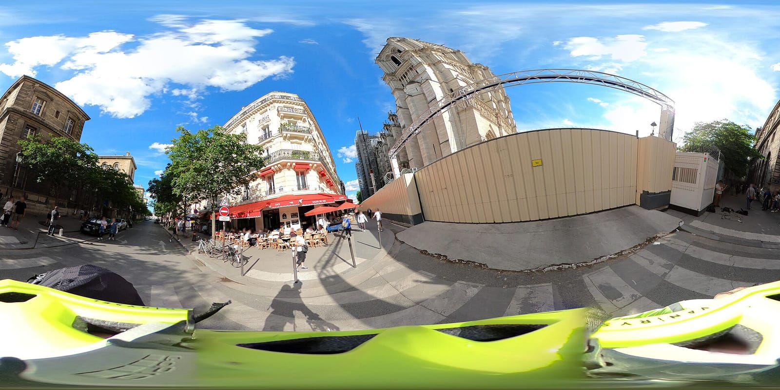 Aux Tours de Notre-Dame photo 4