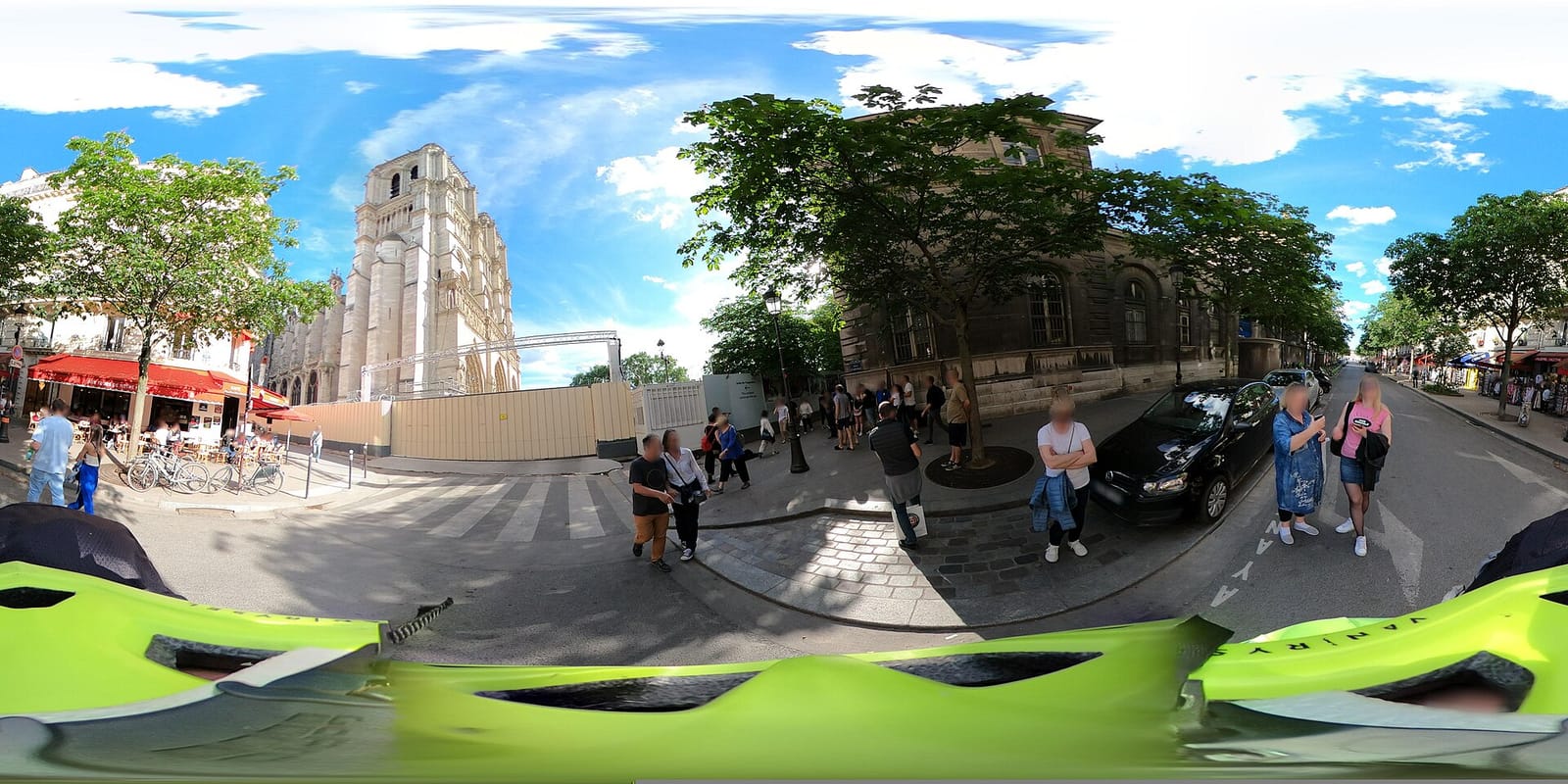 Aux Tours de Notre-Dame photo 3