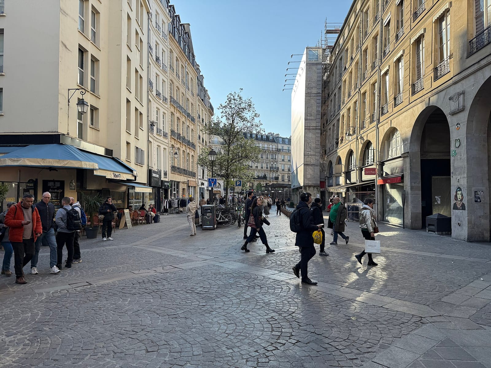 Au Cœur Couronné photo 3