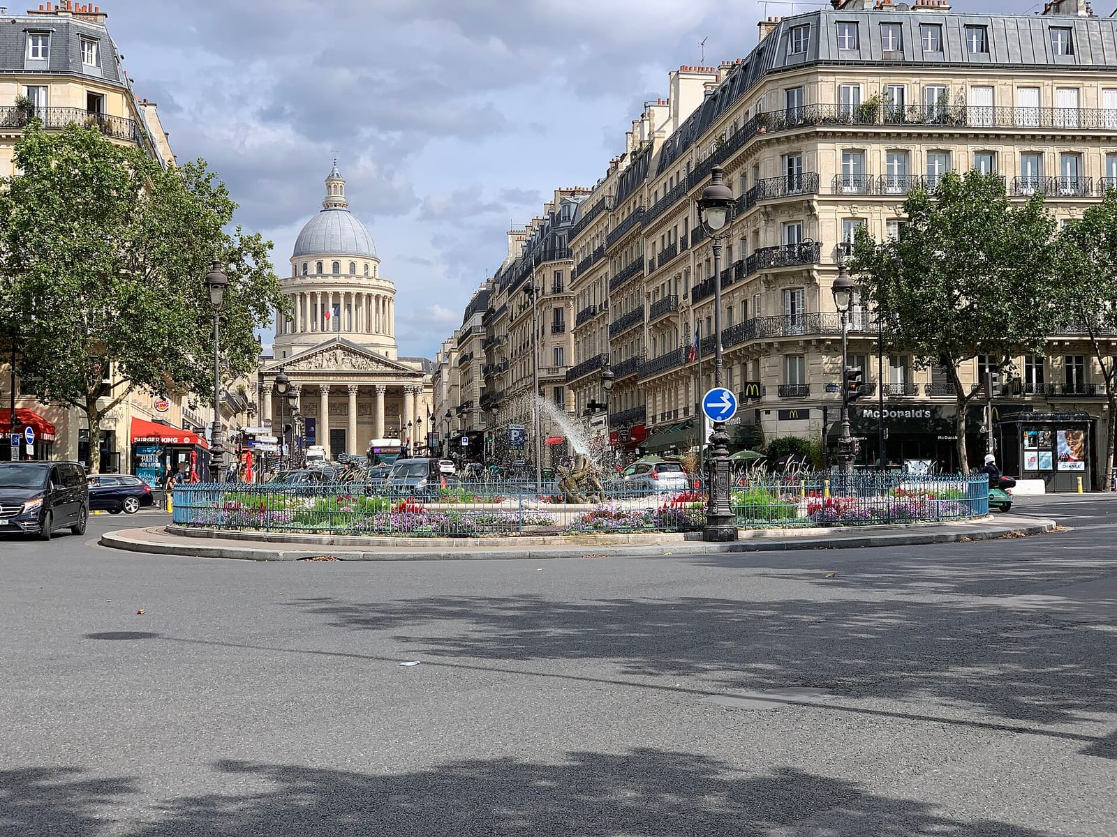 Le Rostand photo 4