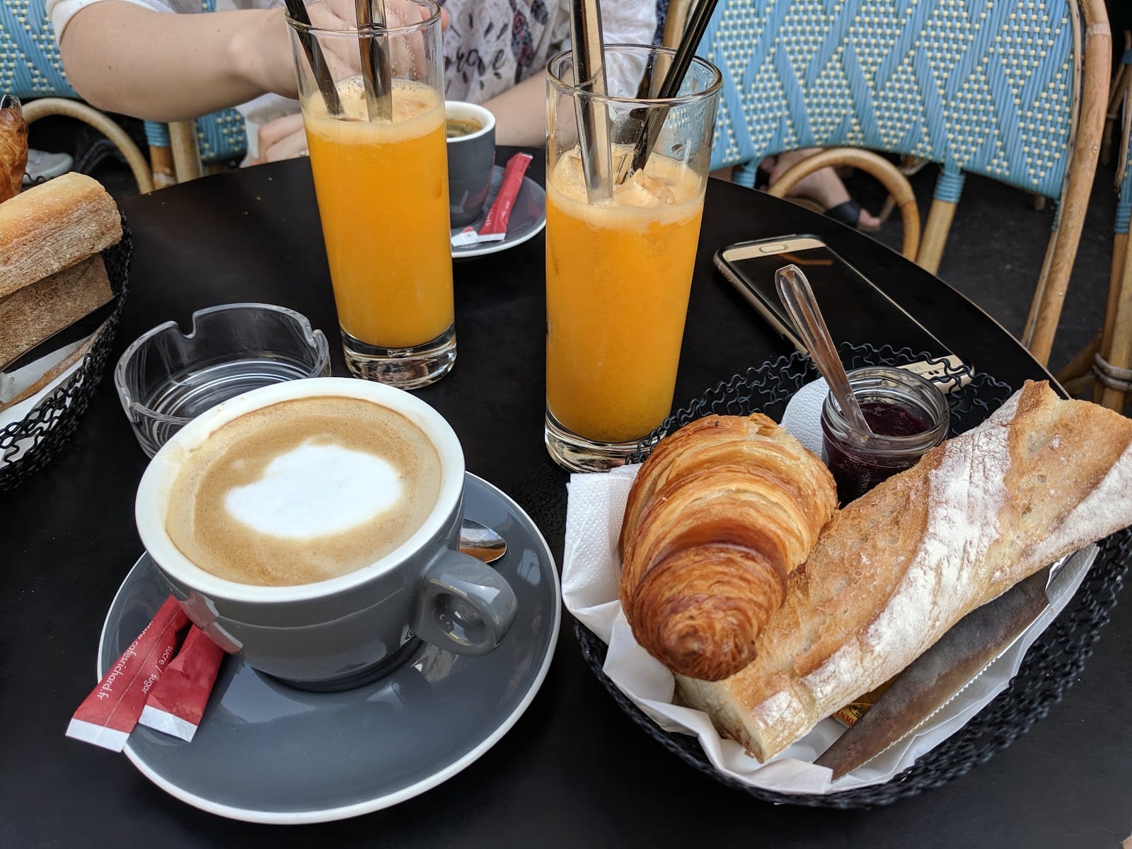 Le Café Saint-Médard