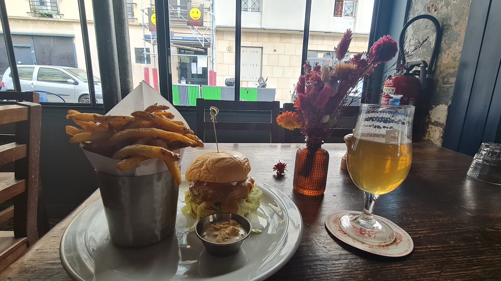 Molly's Bar