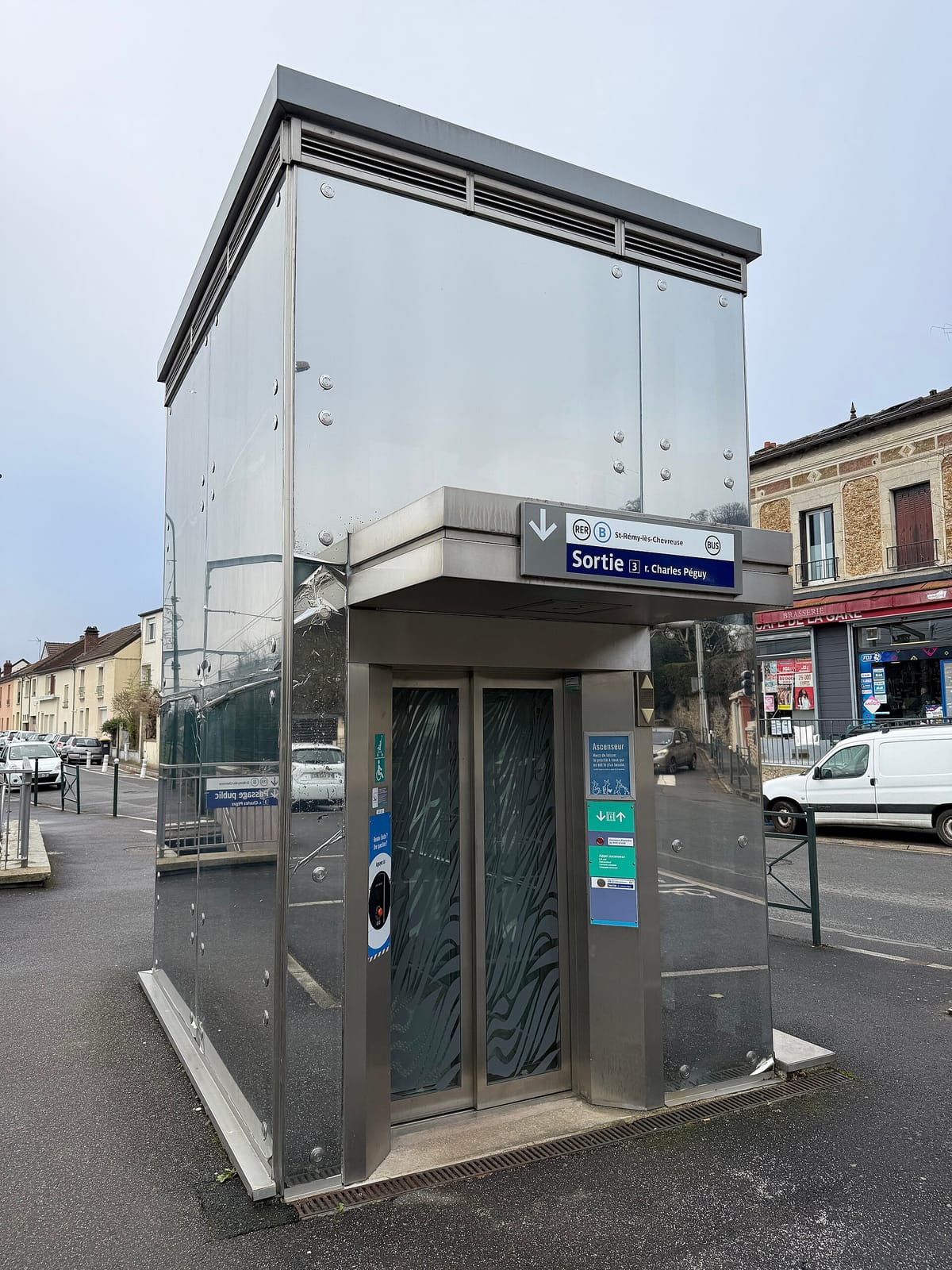 Café de la Gare photo 4