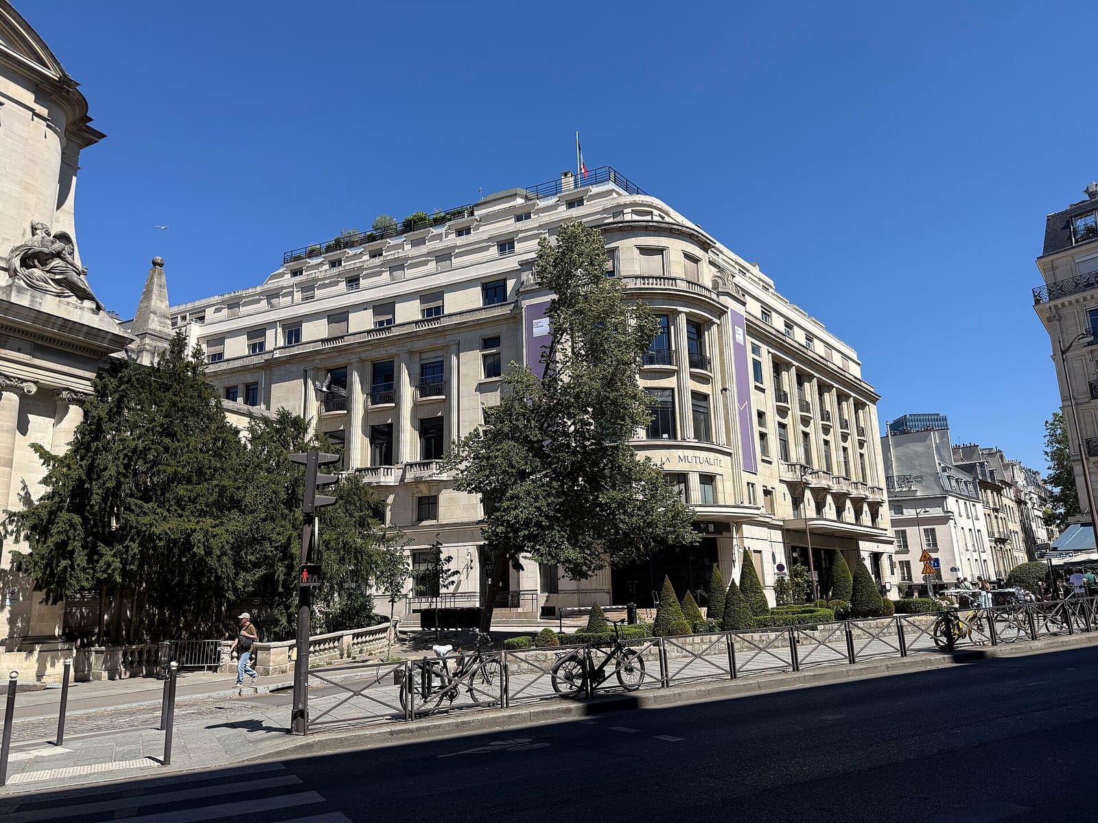 Le Palais photo 2