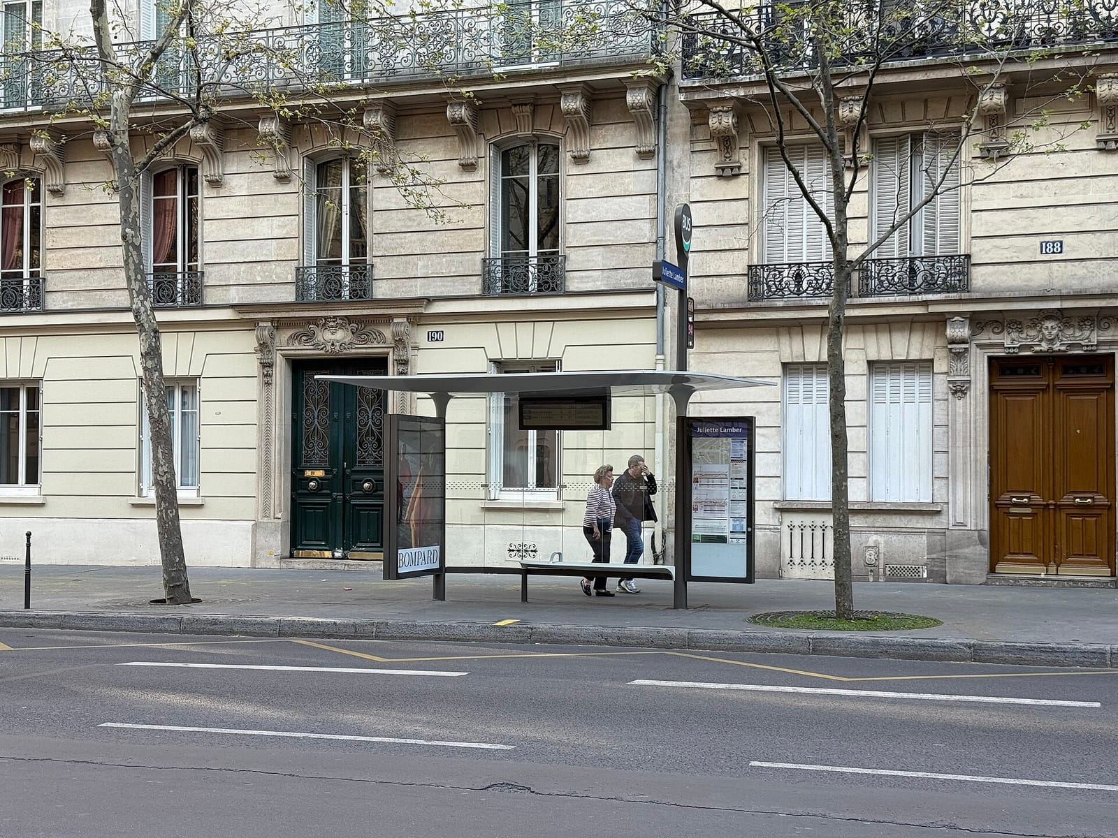 JL Café Malsherbes photo 4