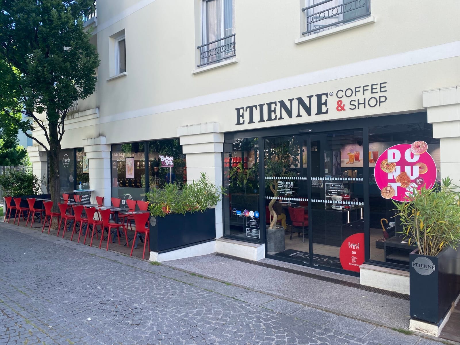 Etienne Coffee & Shop photo 2