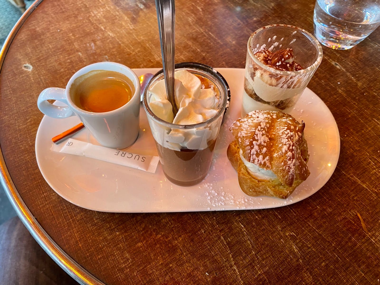 Le Village Café