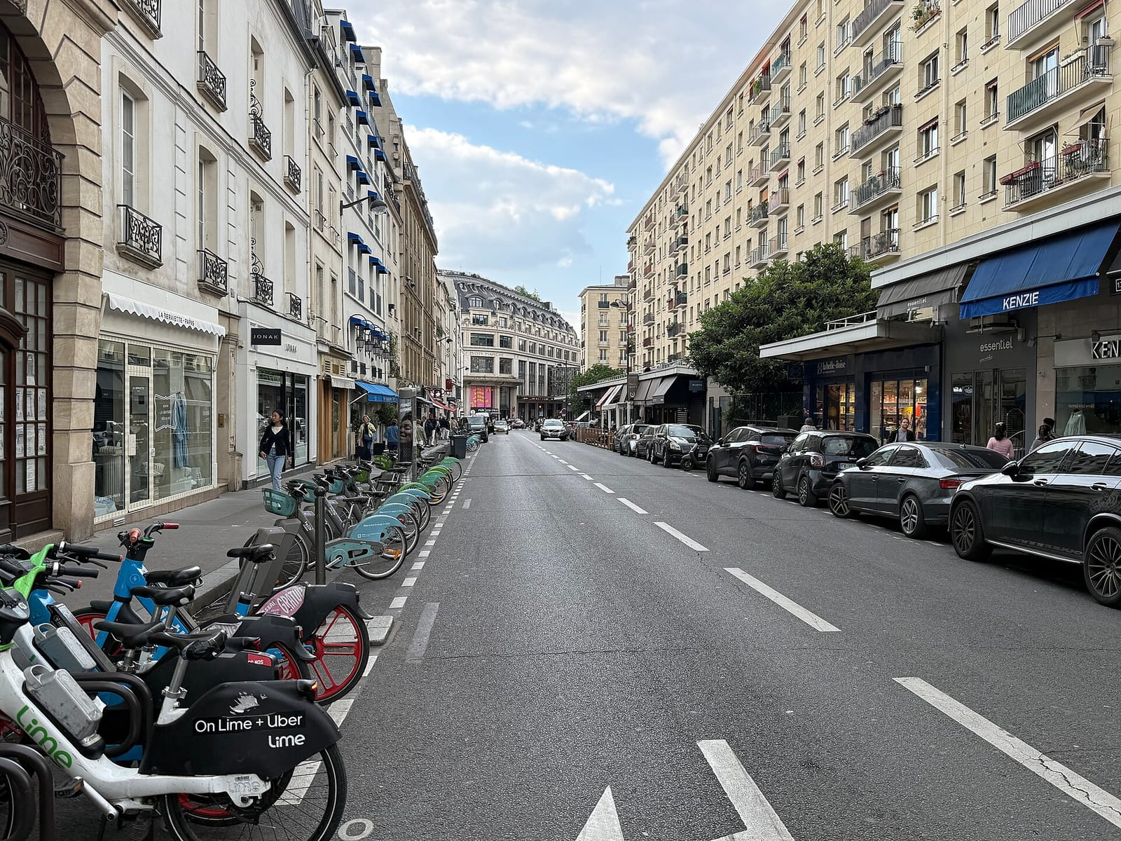 Ten Belles Rive Gauche photo 2