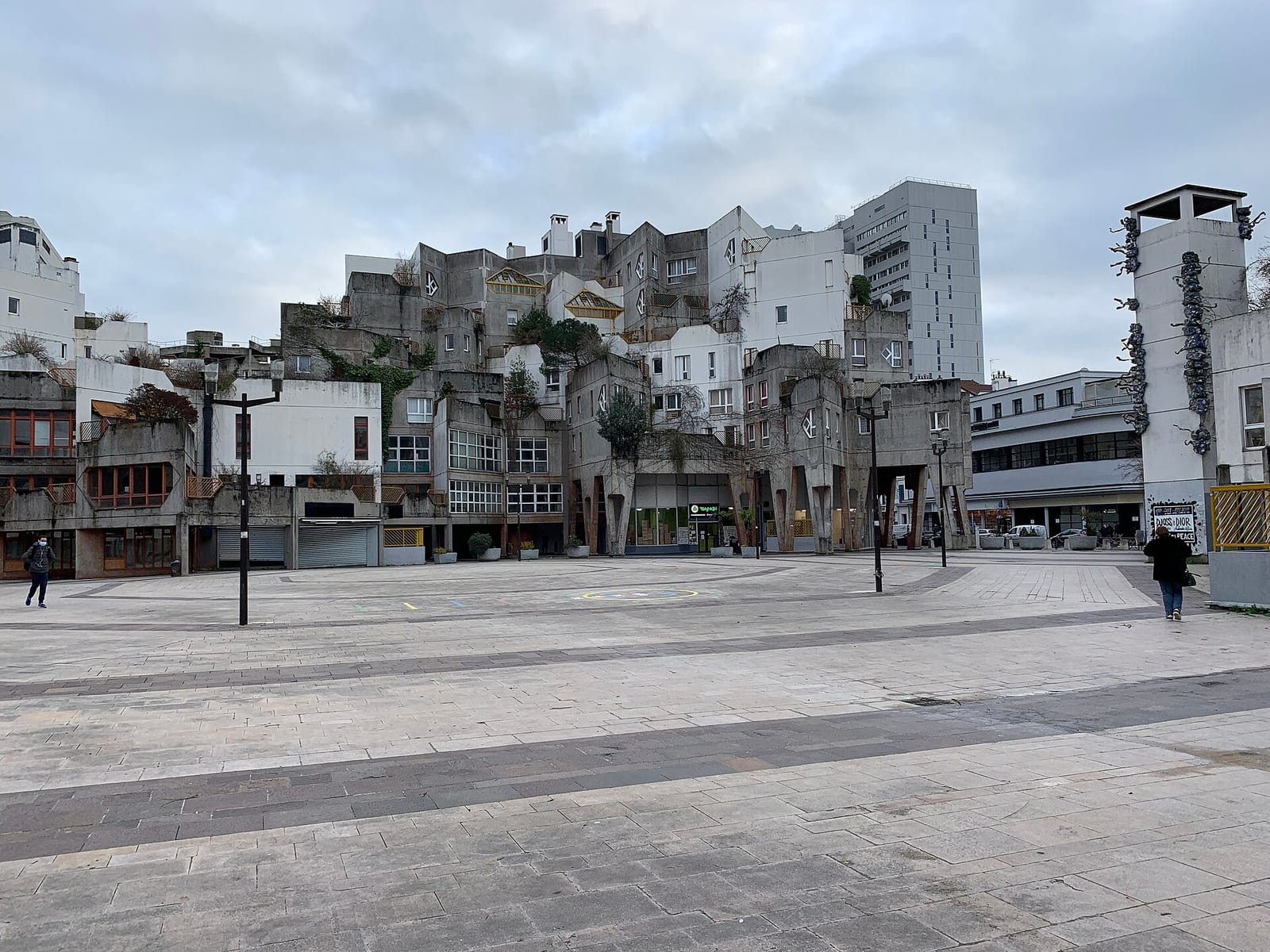 Le Plaza photo 2