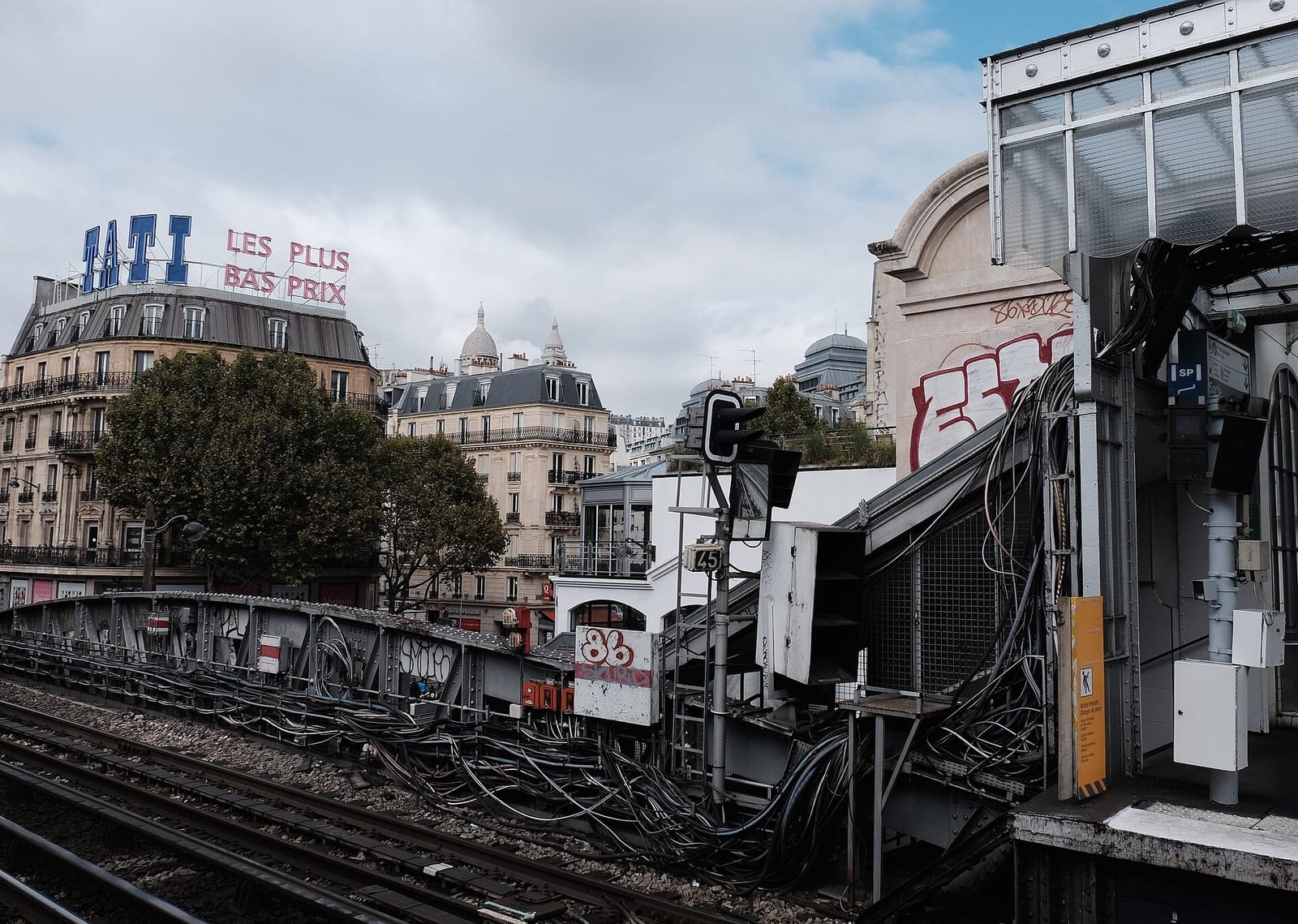 Le bar du Louxor