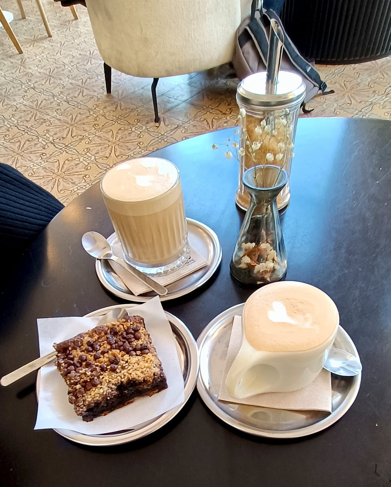 ALVA - Coffee shop & brunch