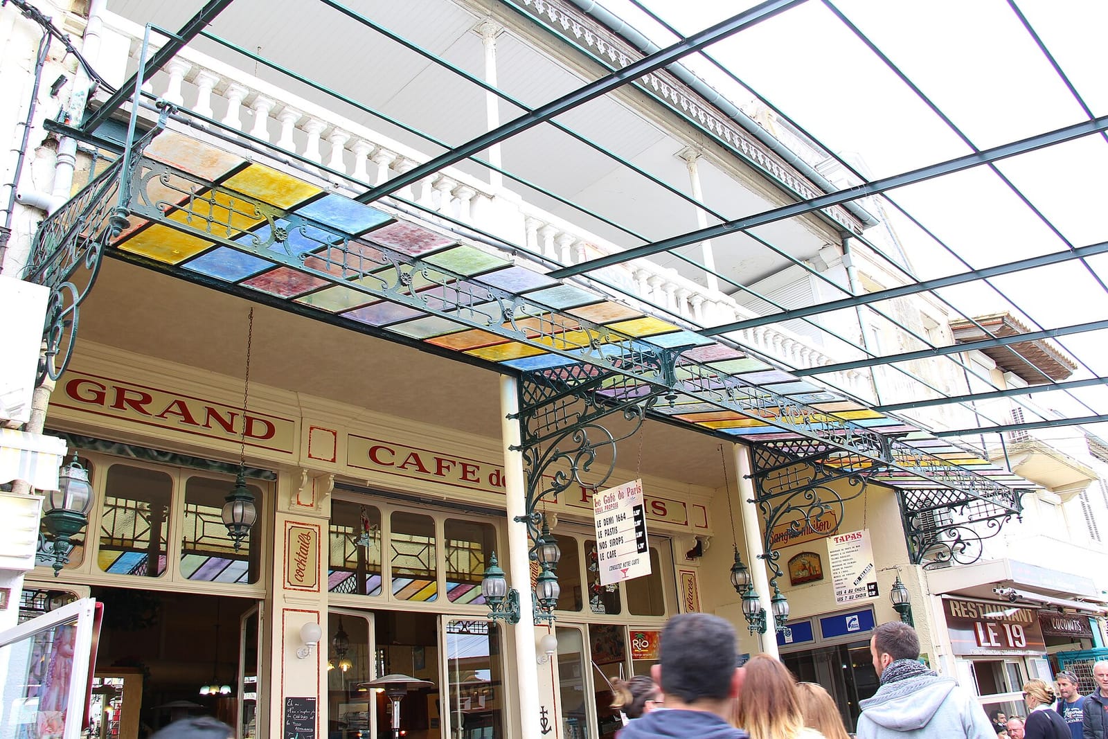Angleterre Café