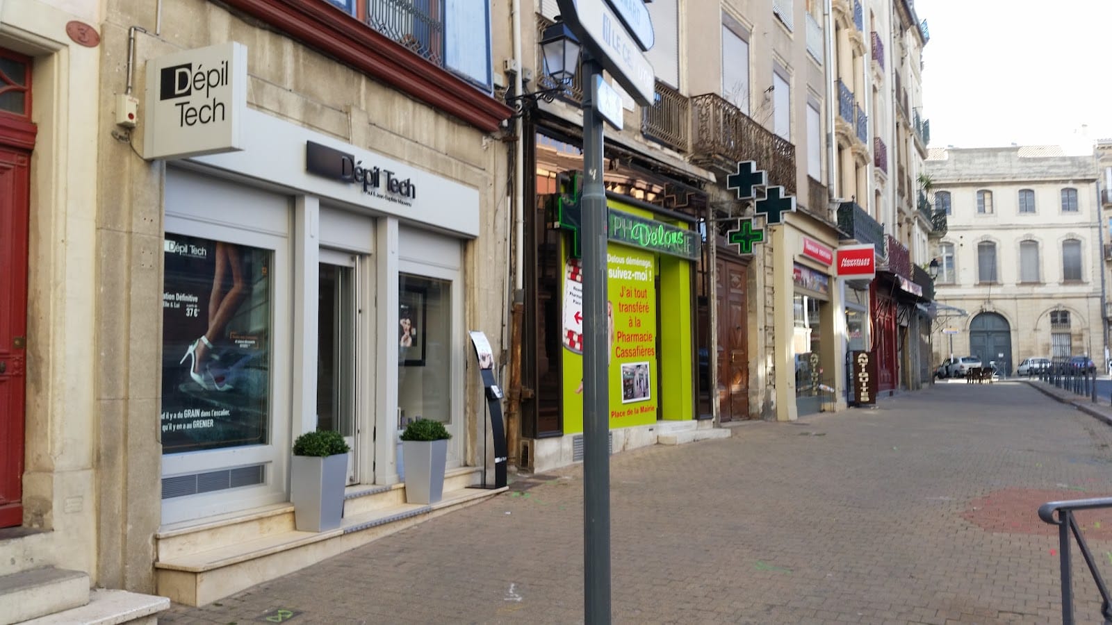 Cafe du Marche