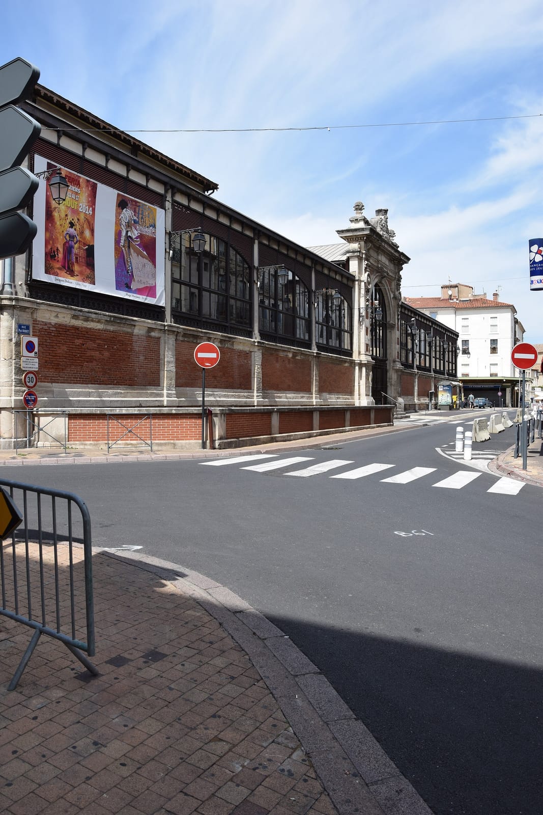 Cafe du Marche photo 3