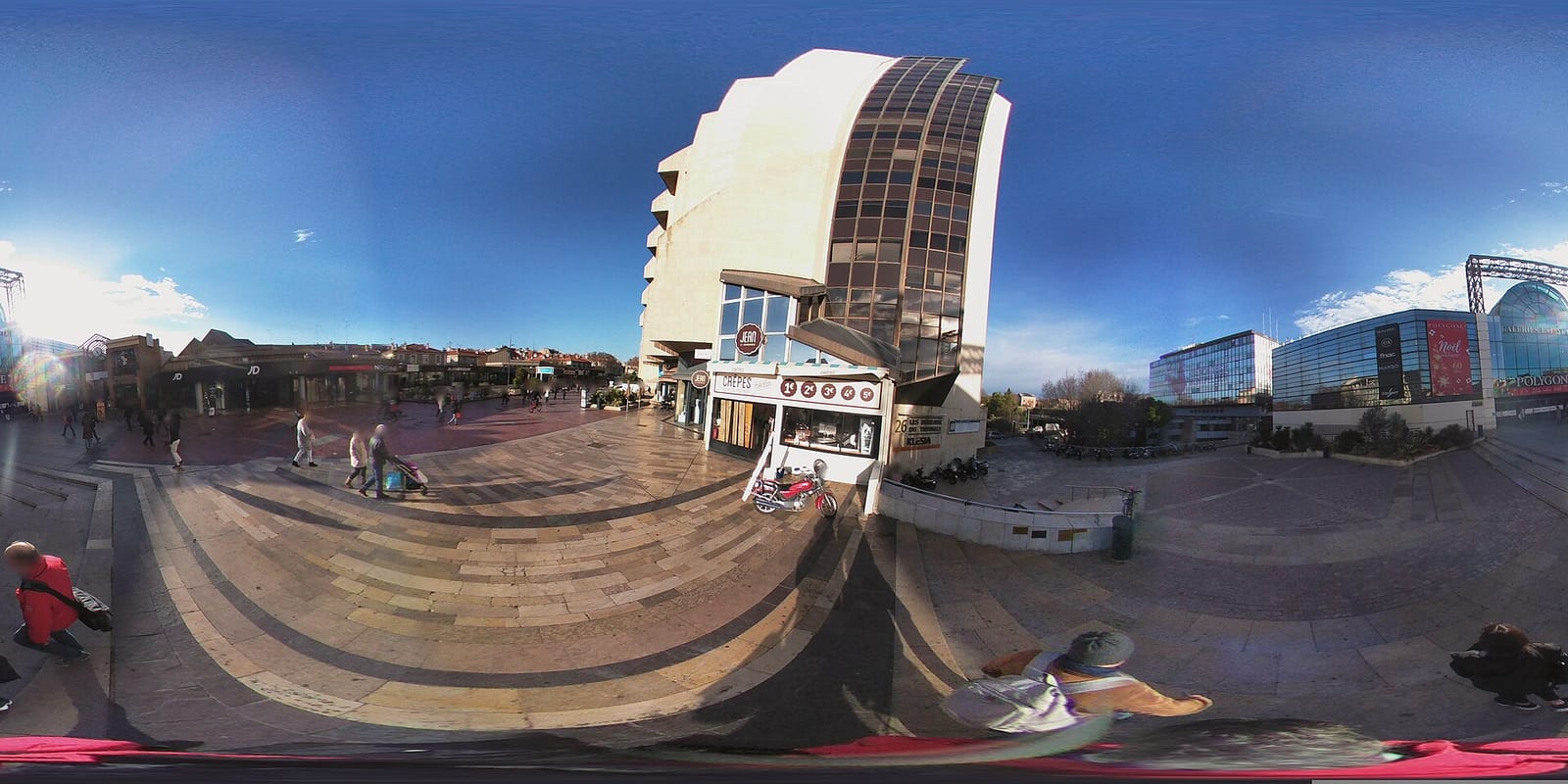 Circle Square photo 4