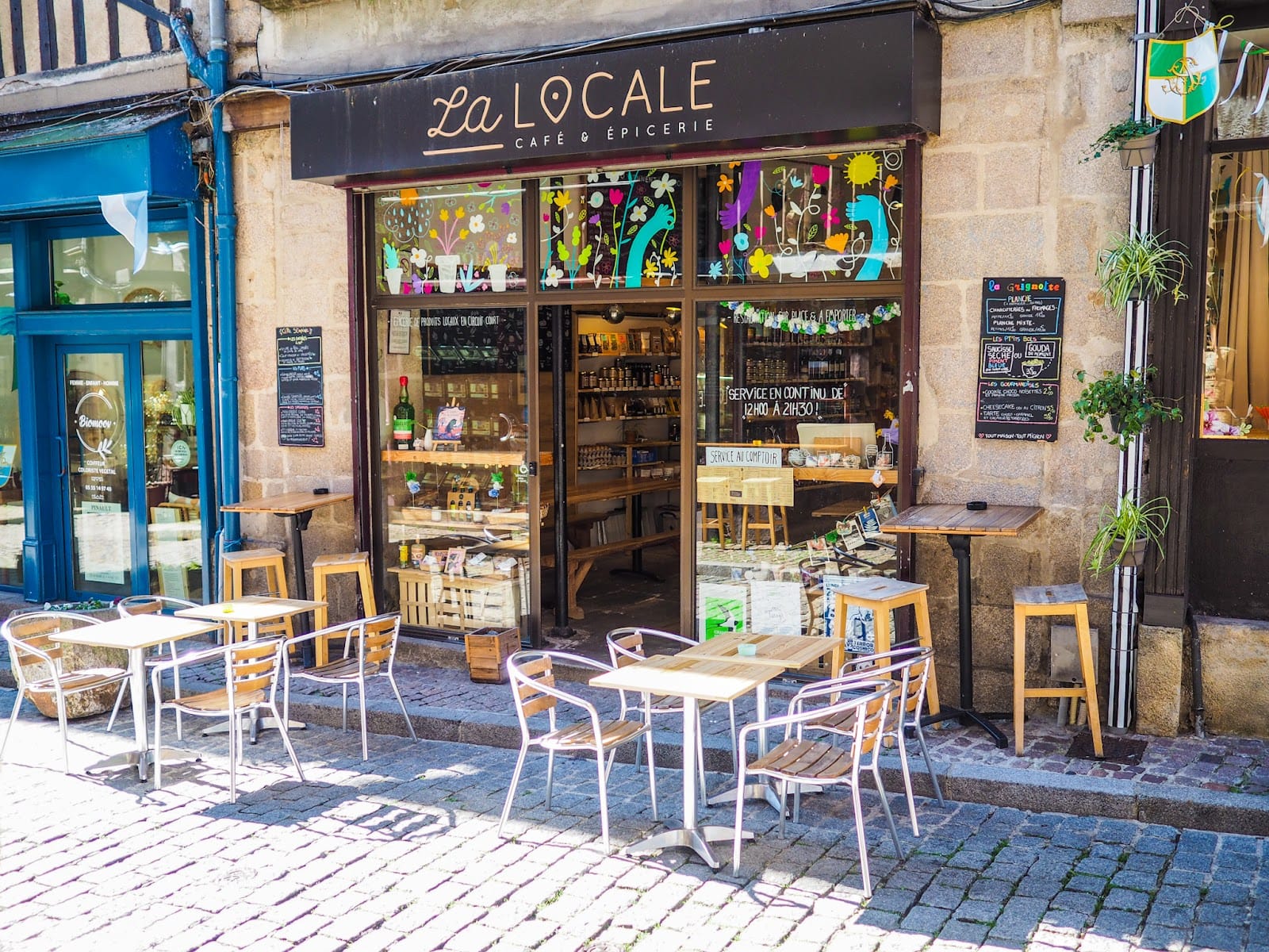 La locale